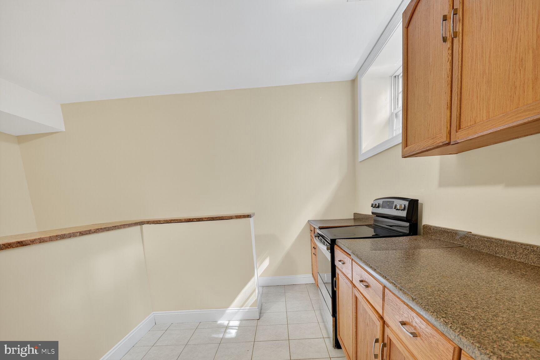 Real estate listing preview #37