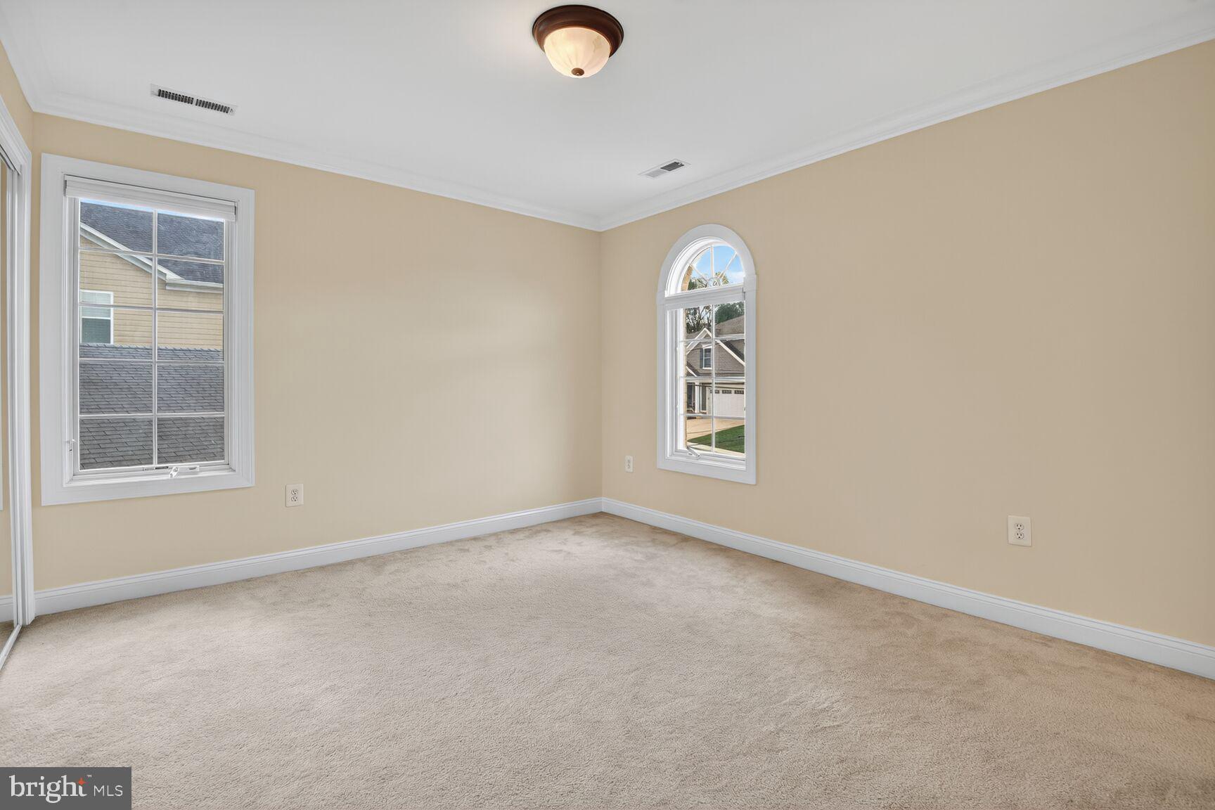 Real estate listing preview #26