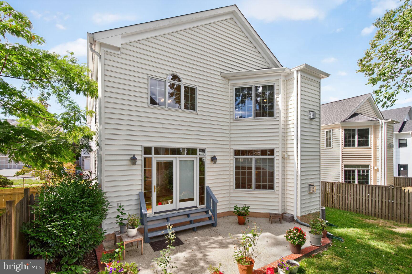 Real estate listing preview #38