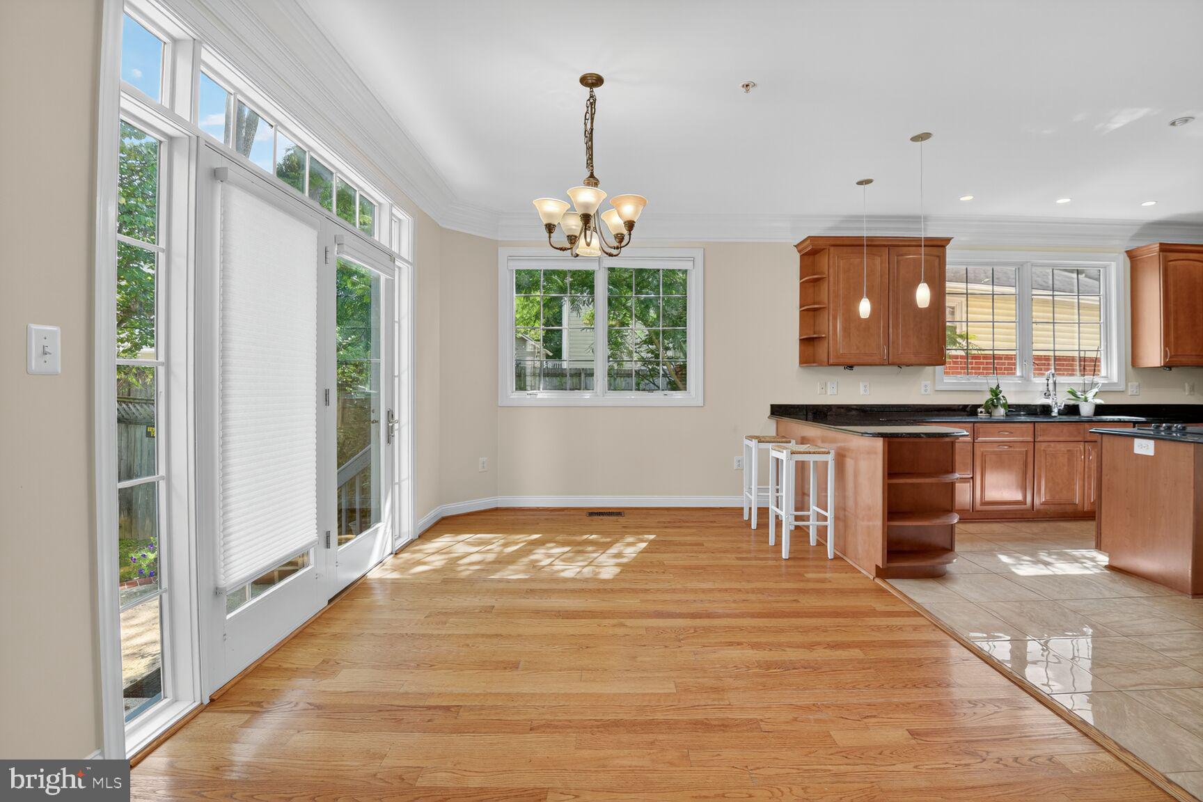 Real estate listing preview #17