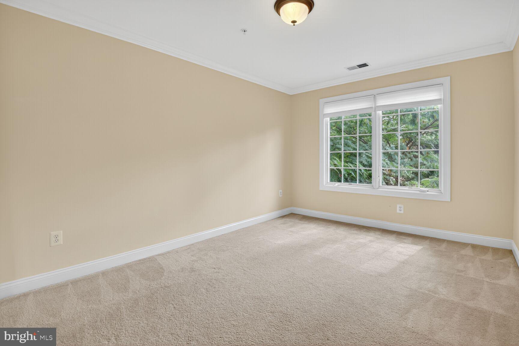 Real estate listing preview #28