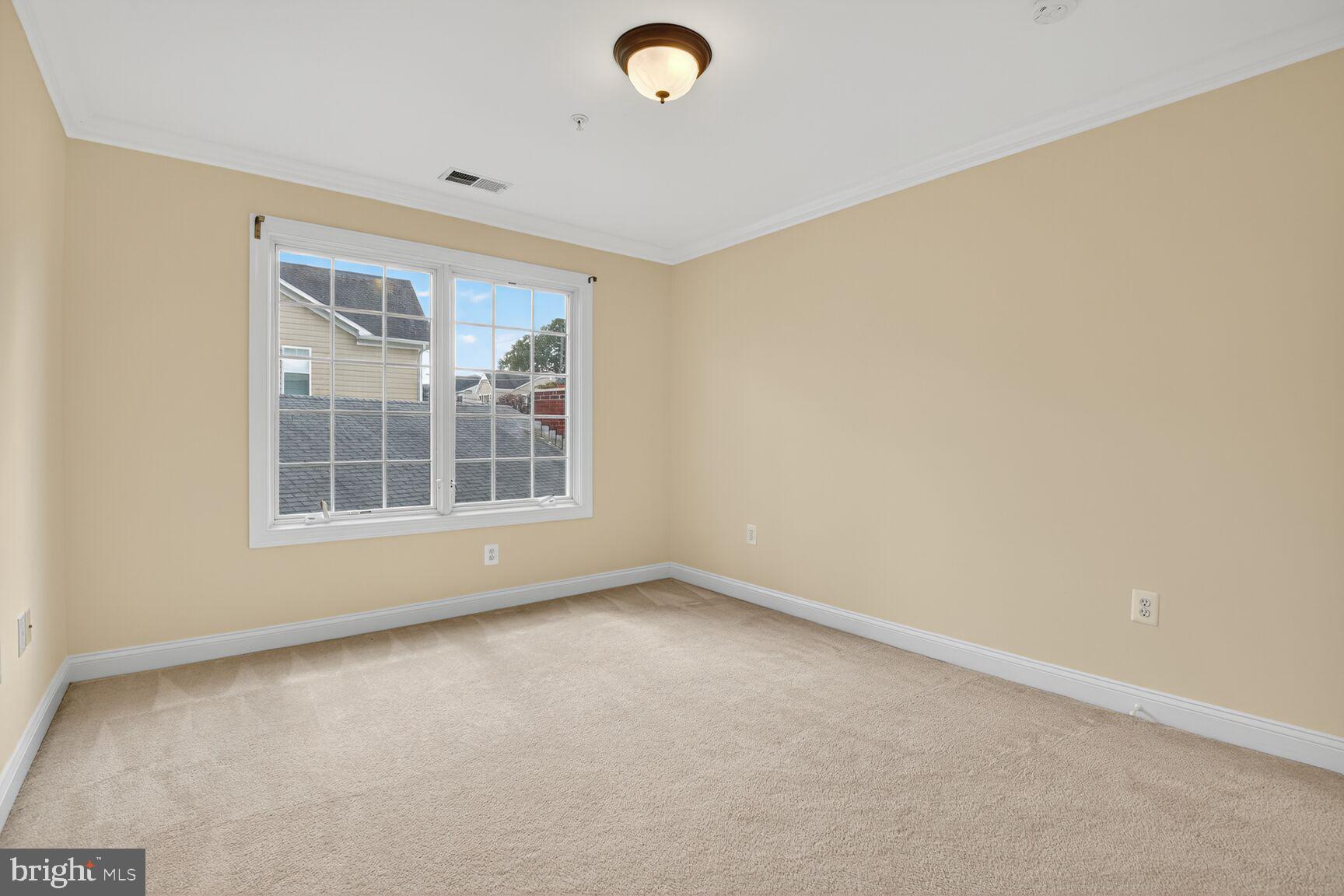 Real estate listing preview #30