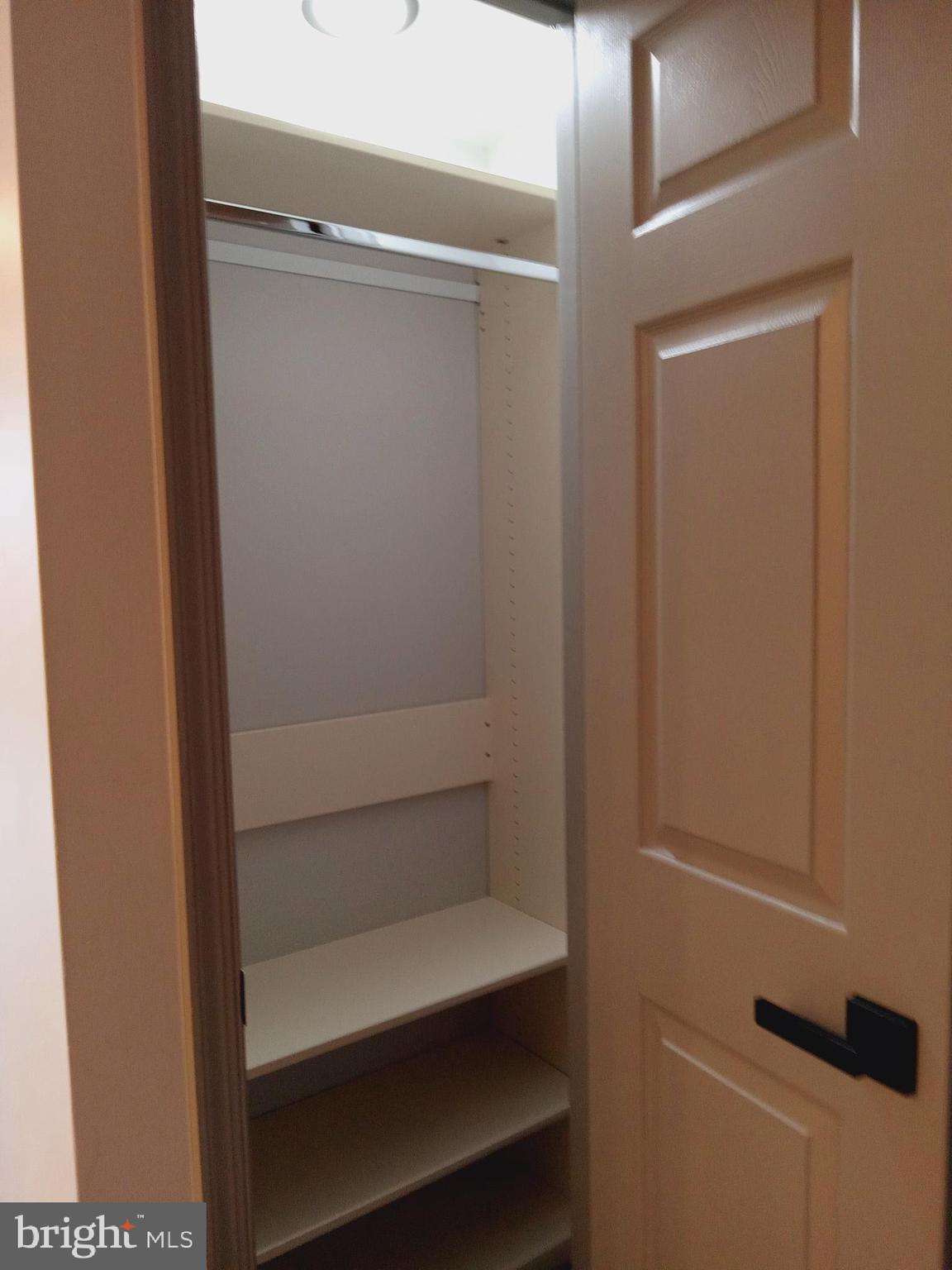 Real estate listing preview #17