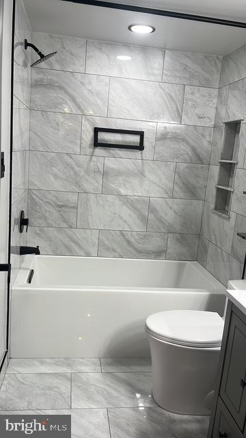 Real estate listing preview #11