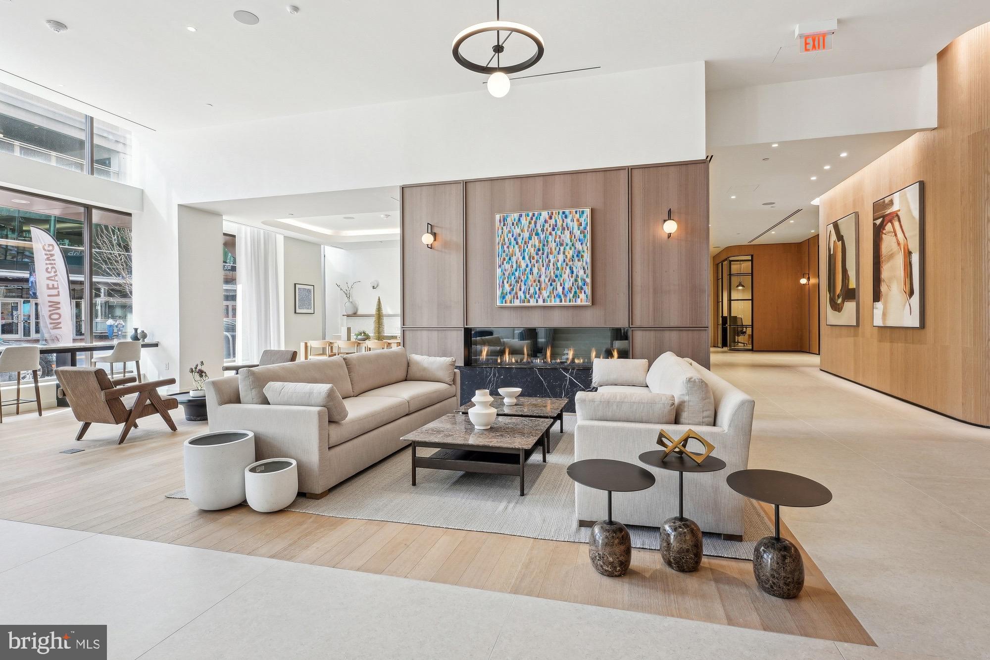 Real estate listing preview #8