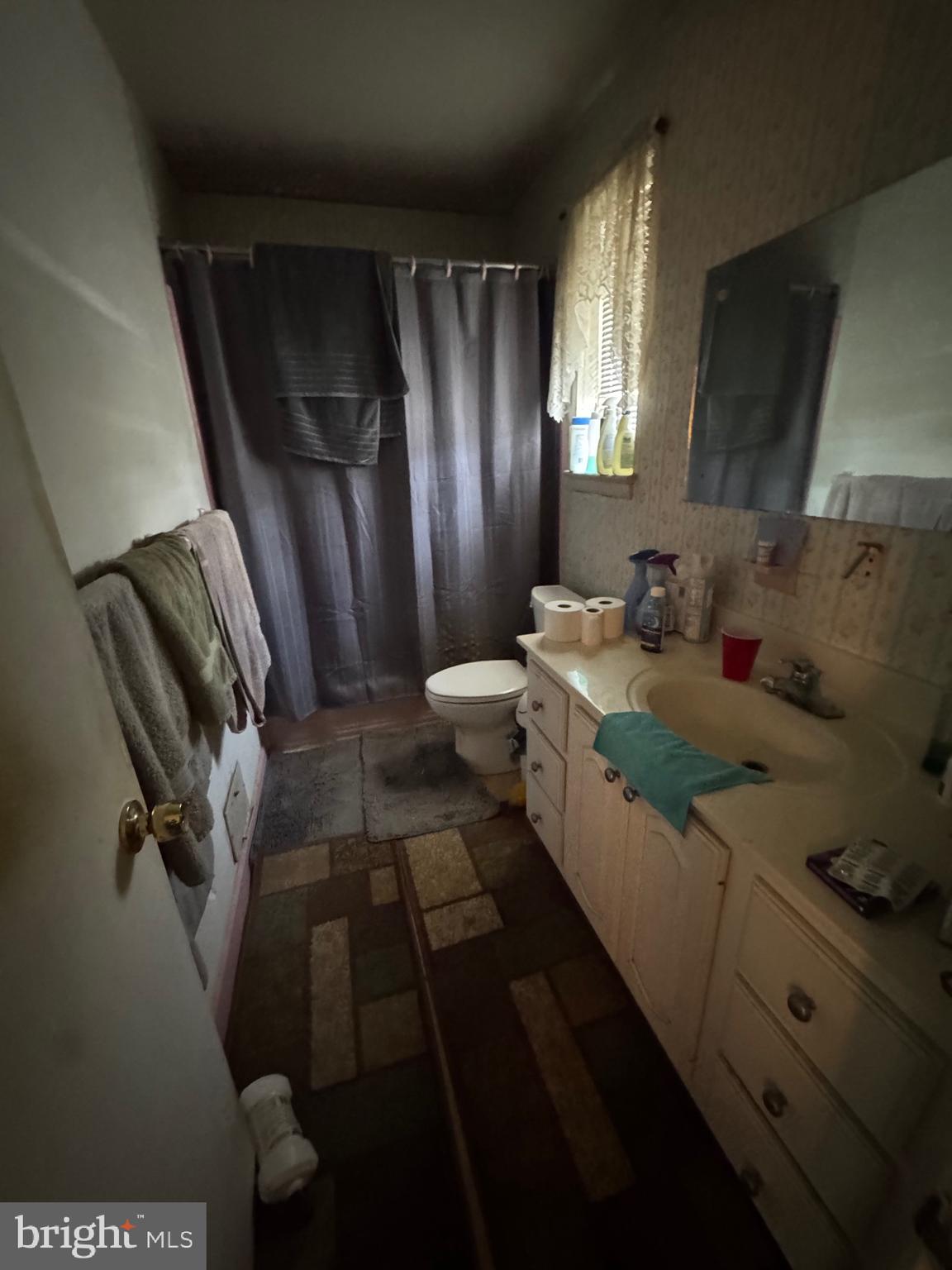 Real estate listing preview #4