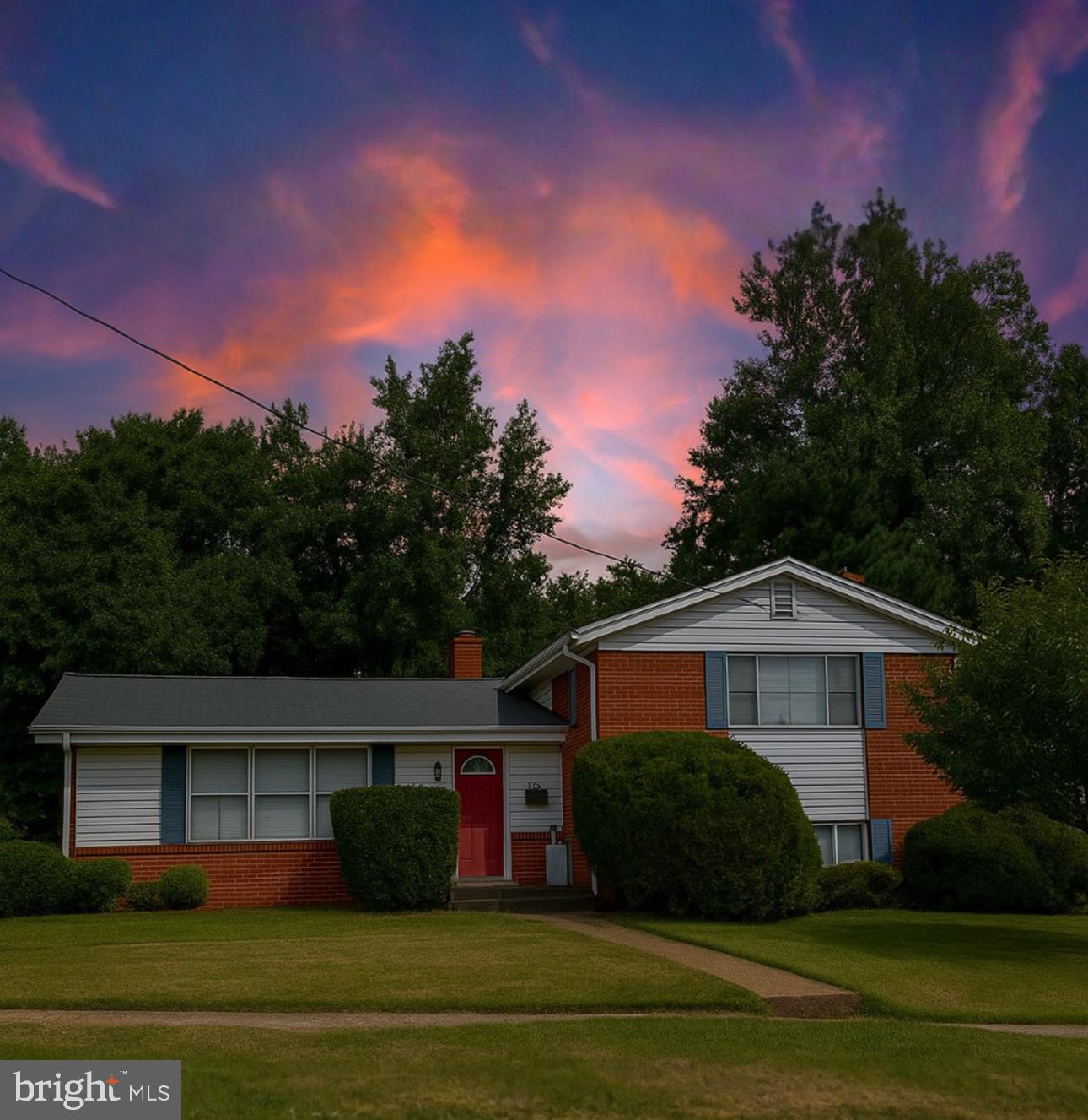 Real estate listing preview #1