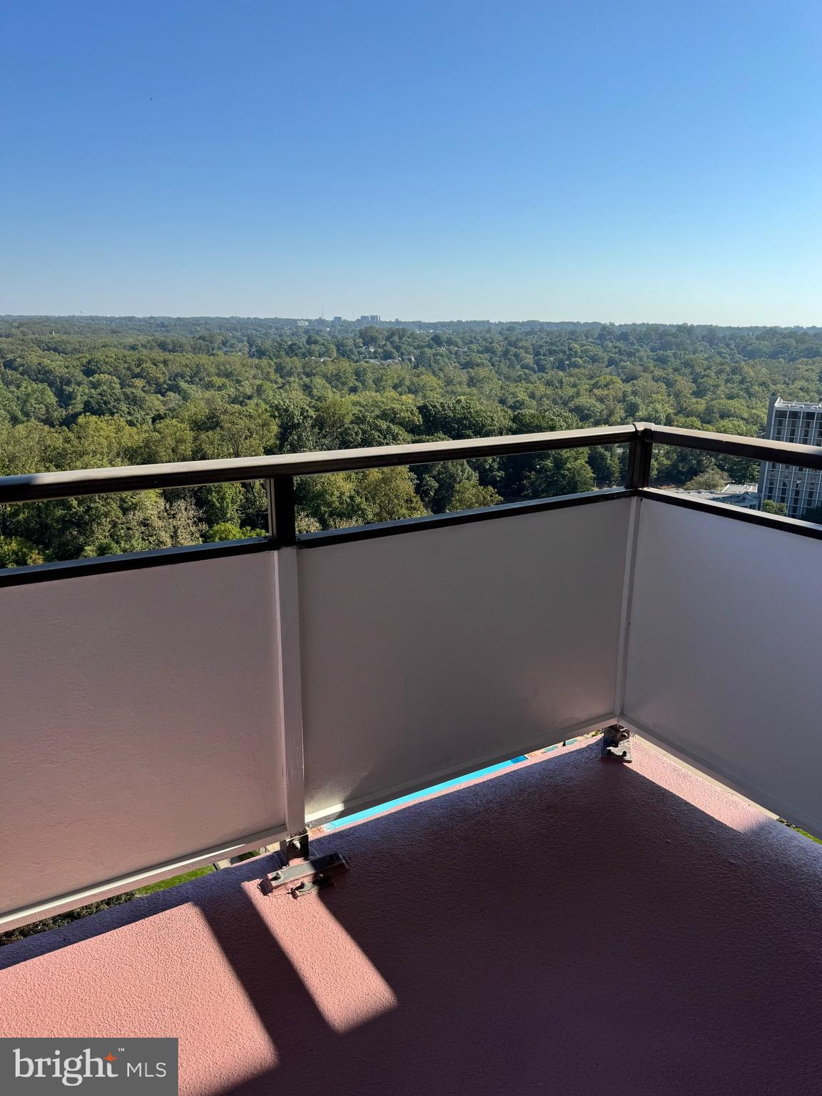 Real estate listing preview #84