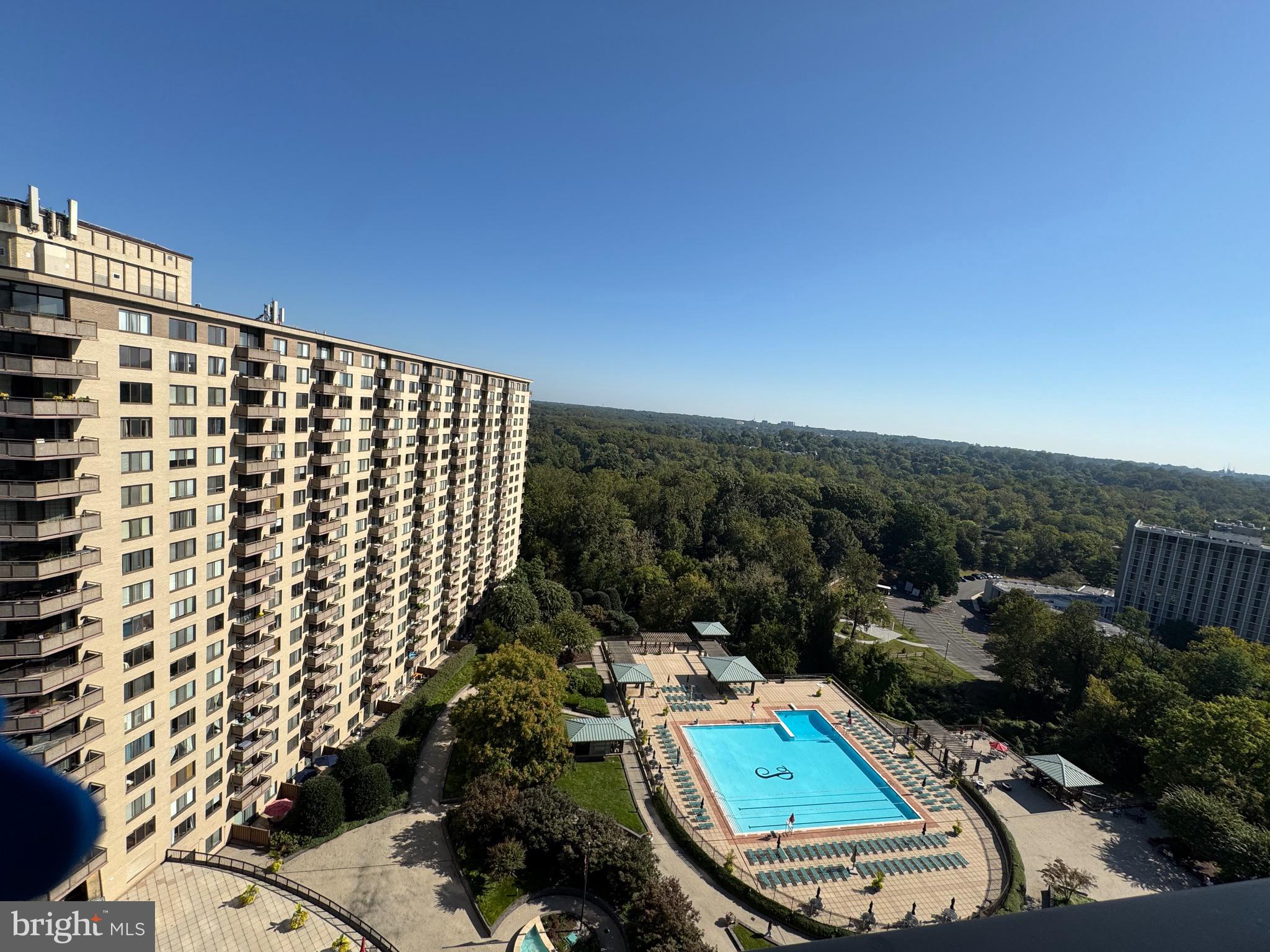 Real estate listing preview #85