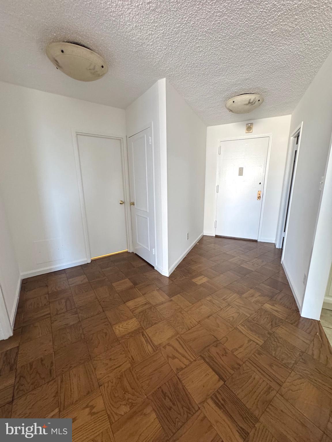 Real estate listing preview #22