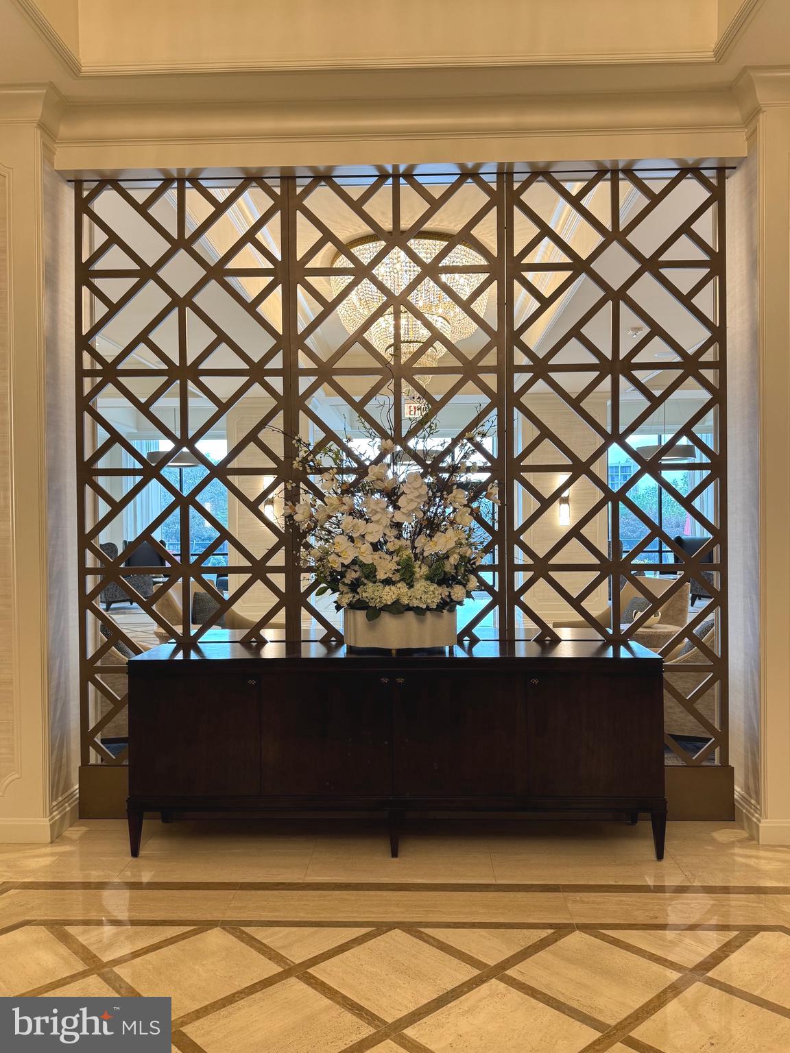 Real estate listing preview #8