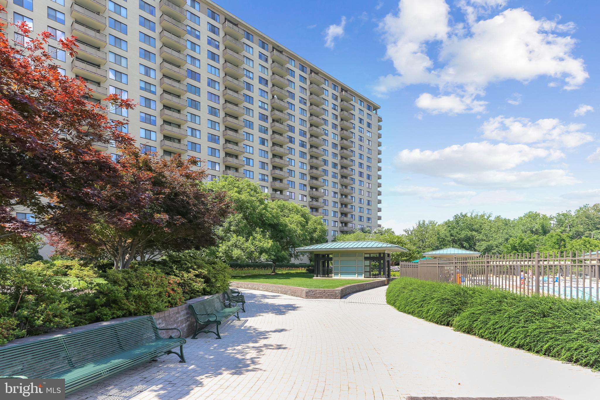 Real estate listing preview #42