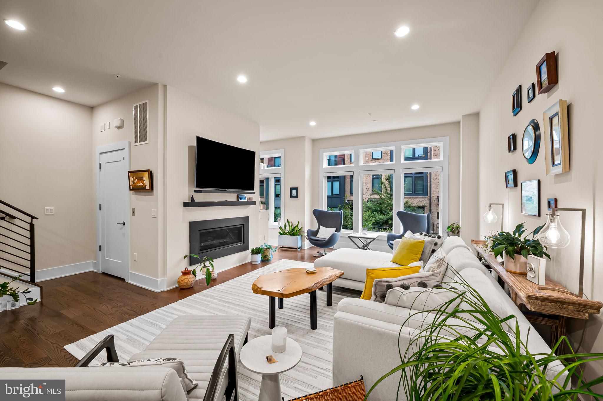 Real estate listing preview #19