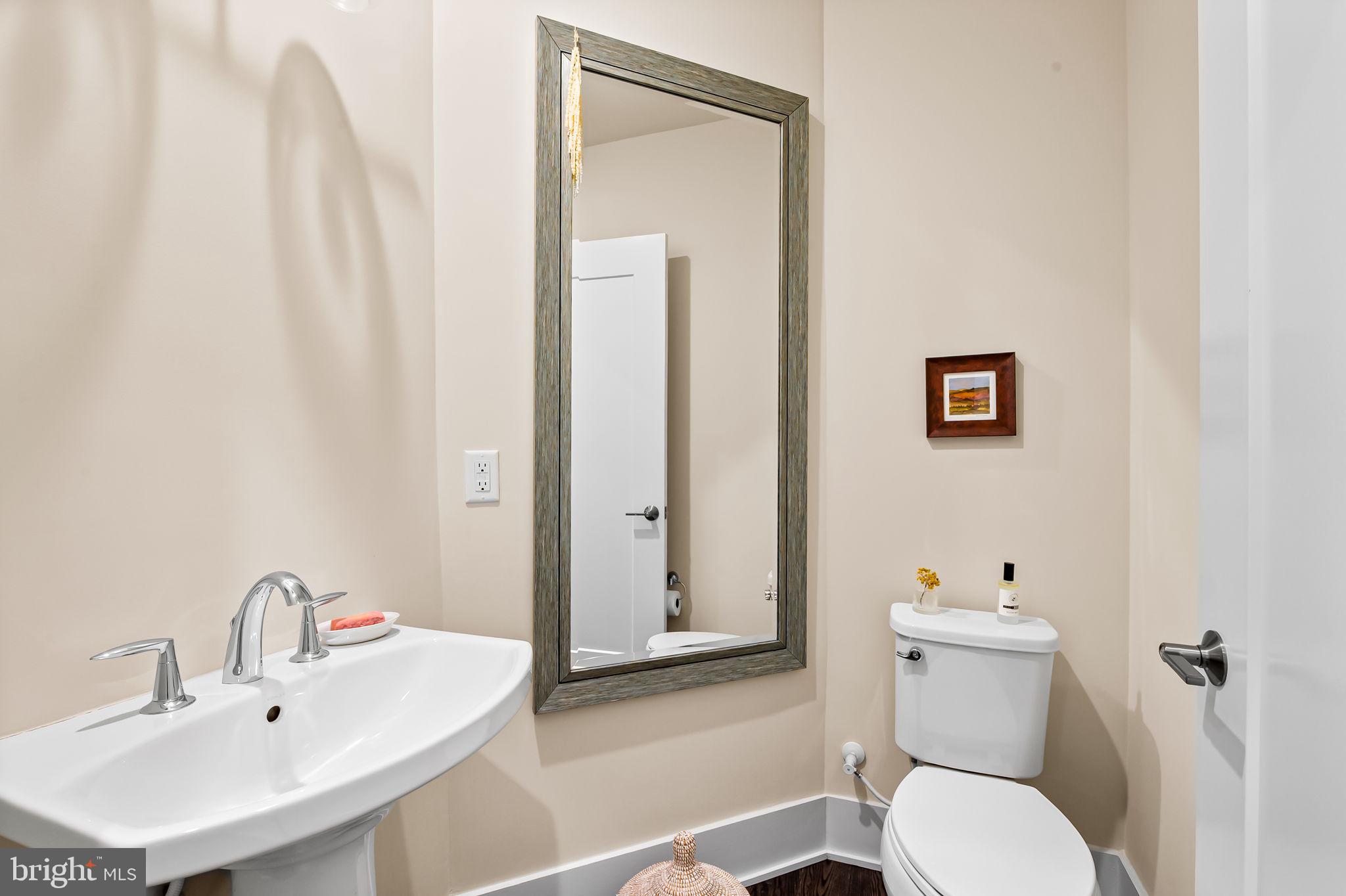 Real estate listing preview #24