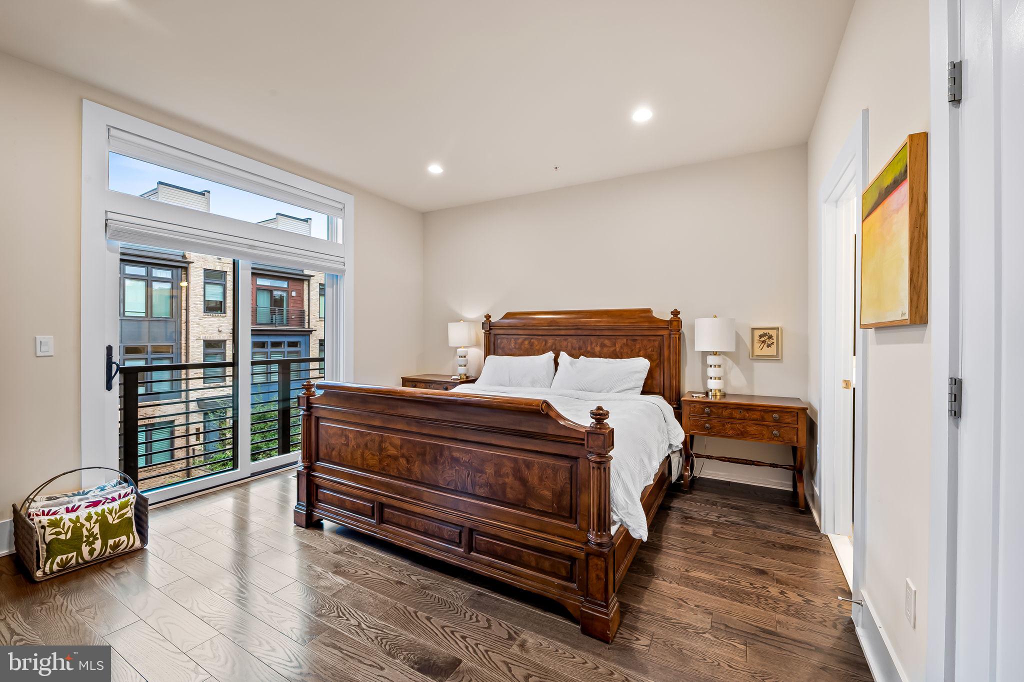 Real estate listing preview #32