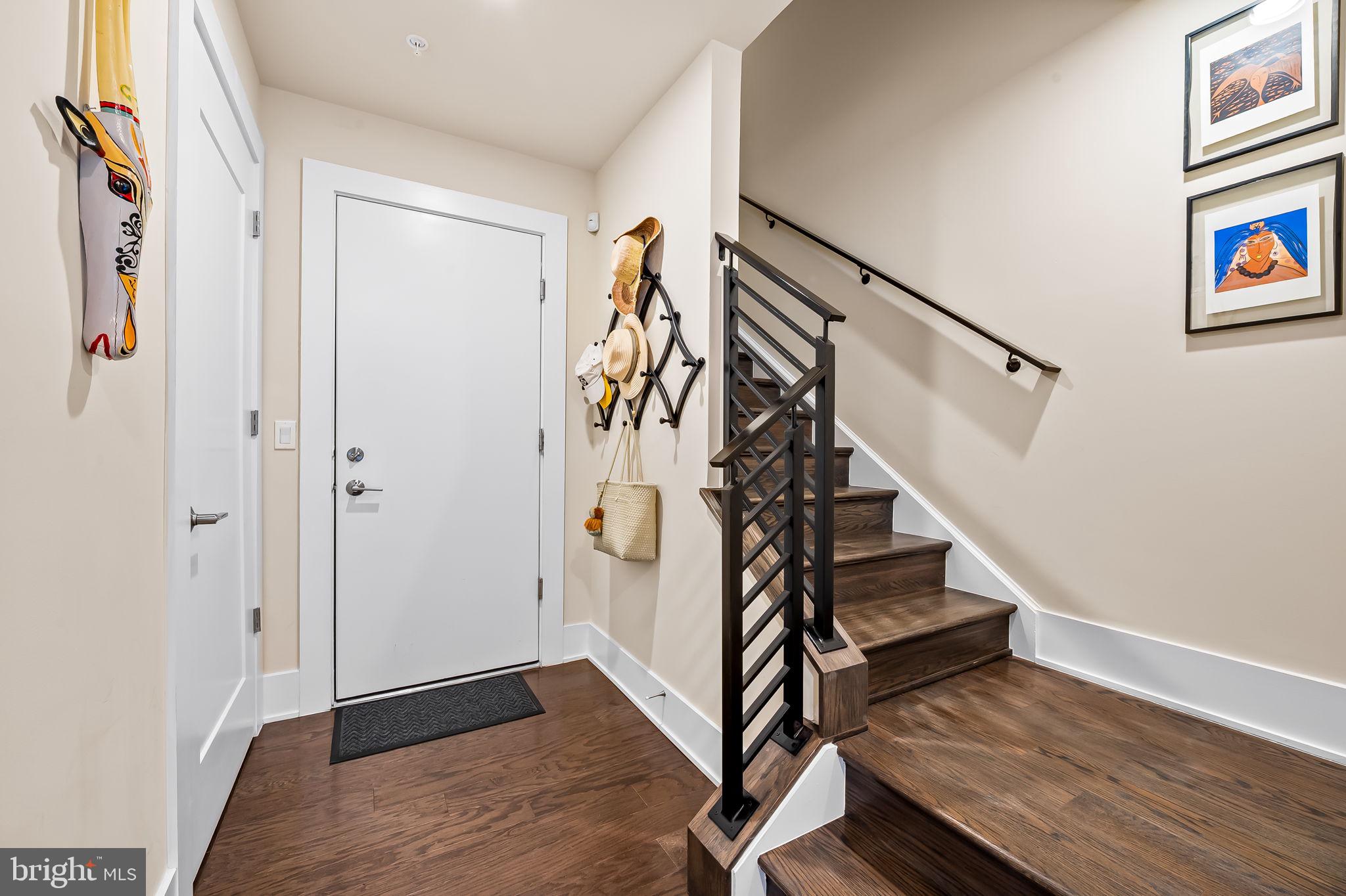 Real estate listing preview #7