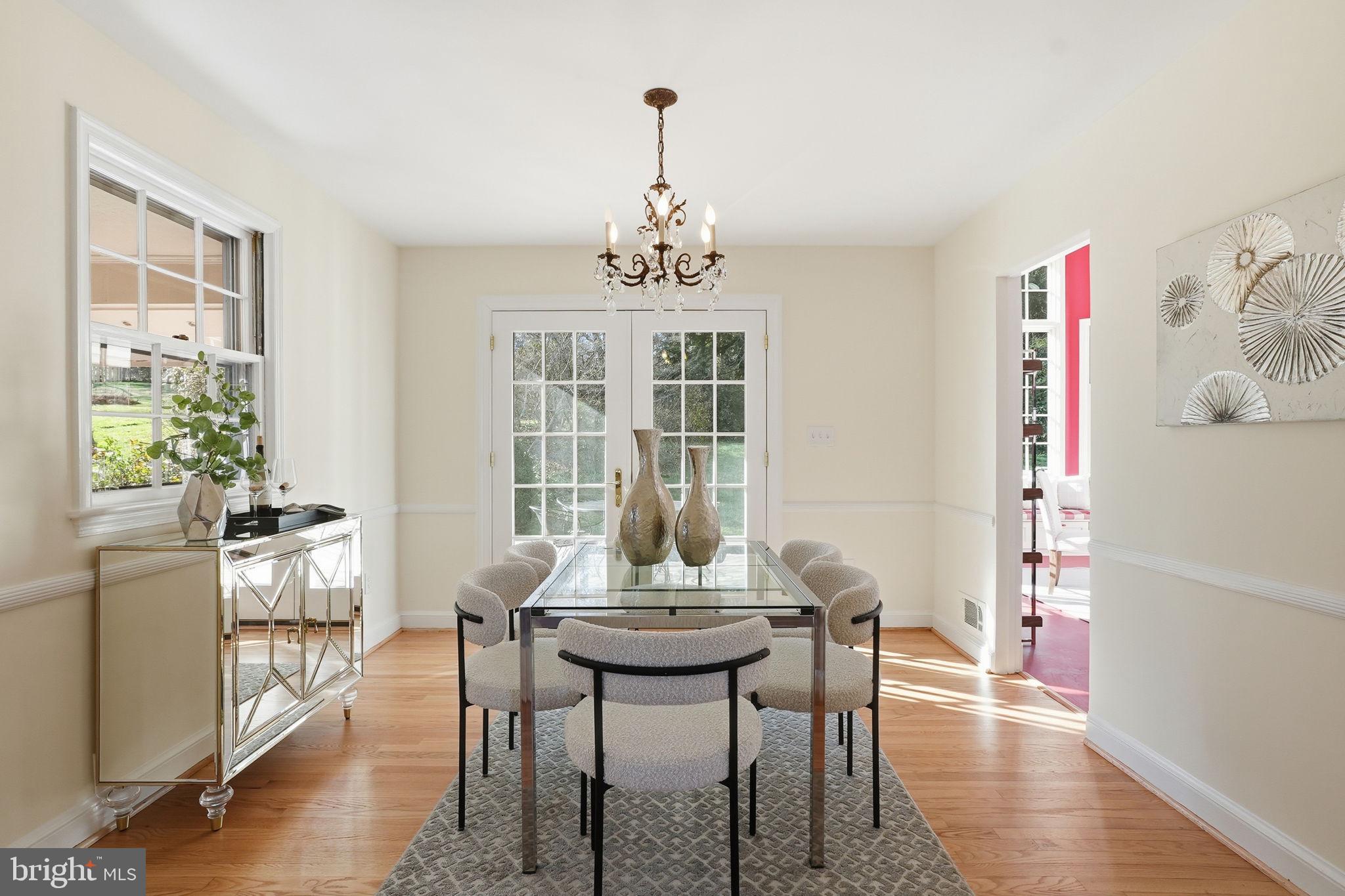 Real estate listing preview #8