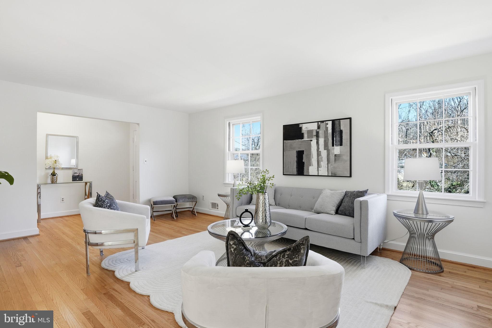 Real estate listing preview #5