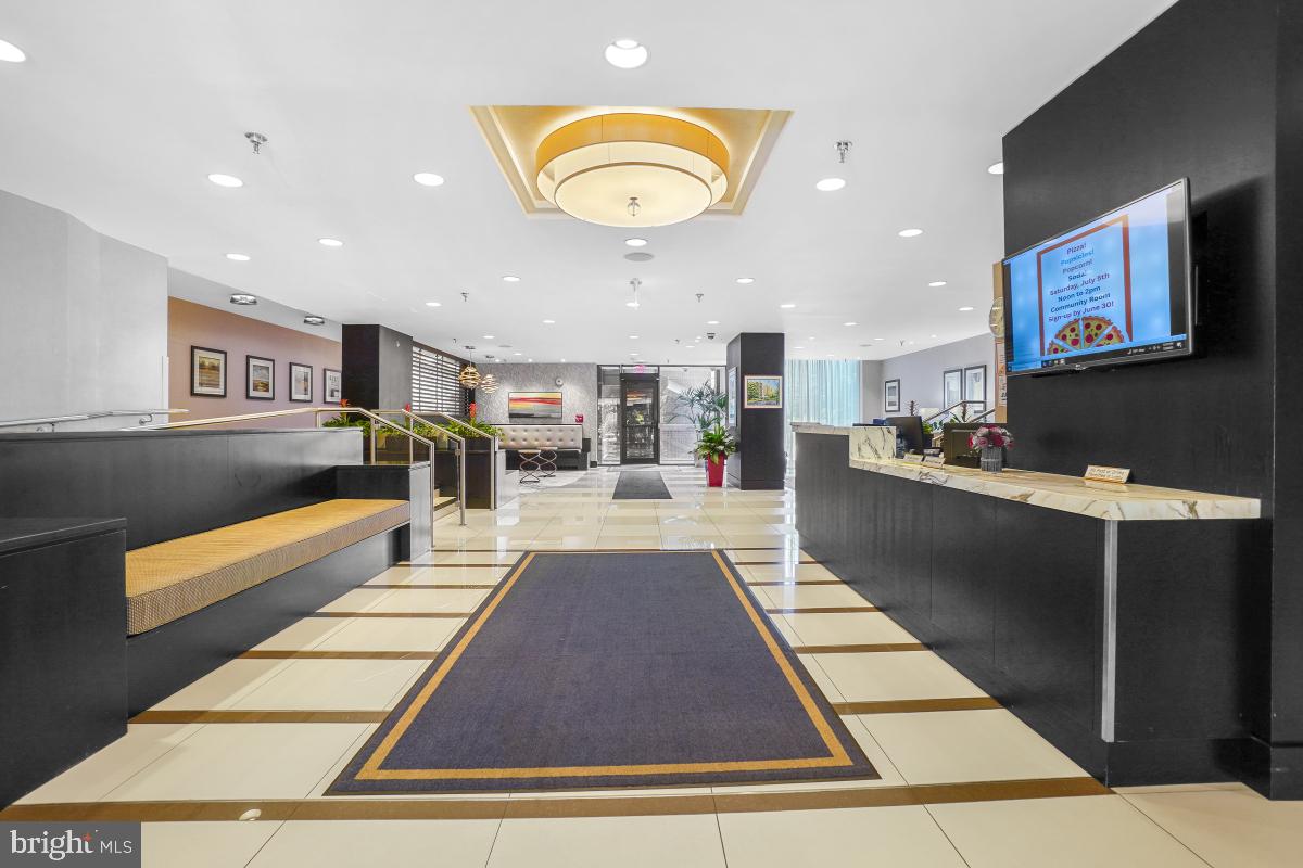 Real estate listing preview #4