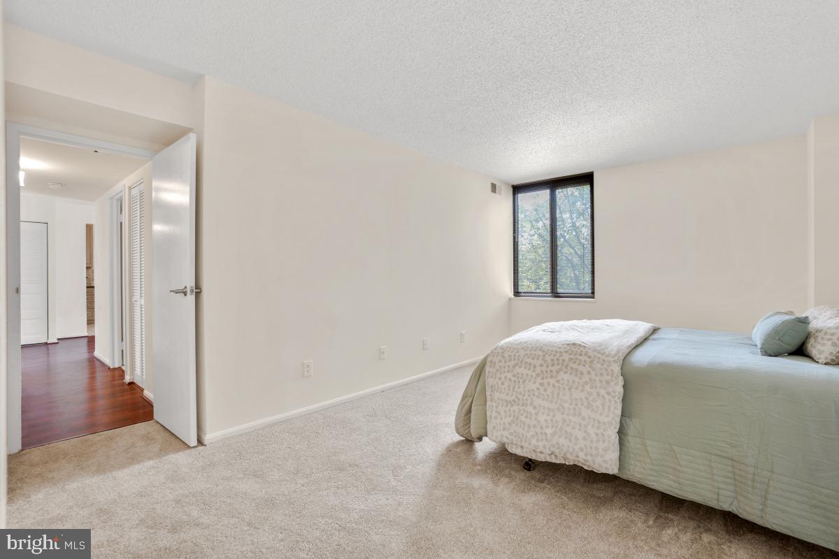 Real estate listing preview #28