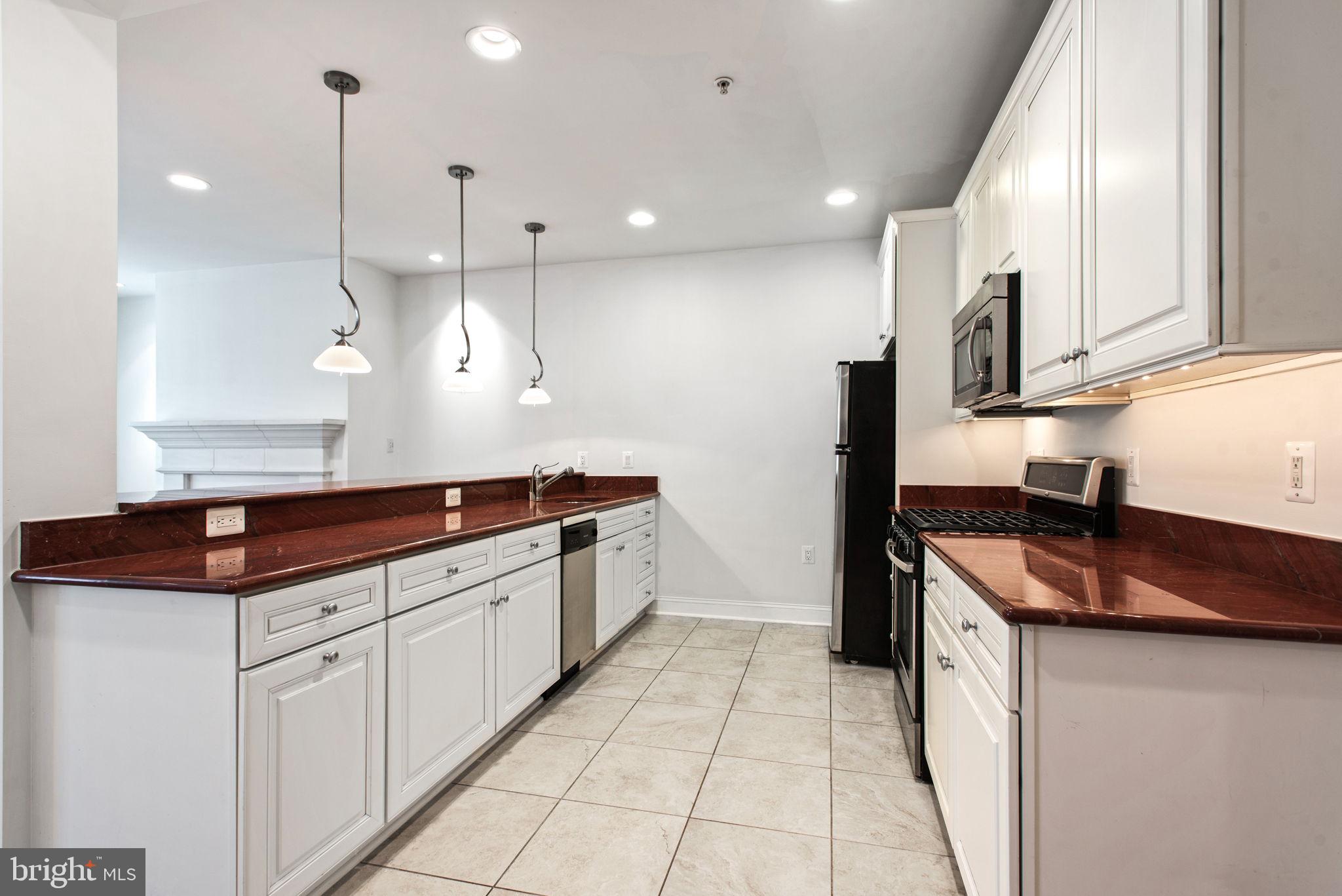 Real estate listing preview #64