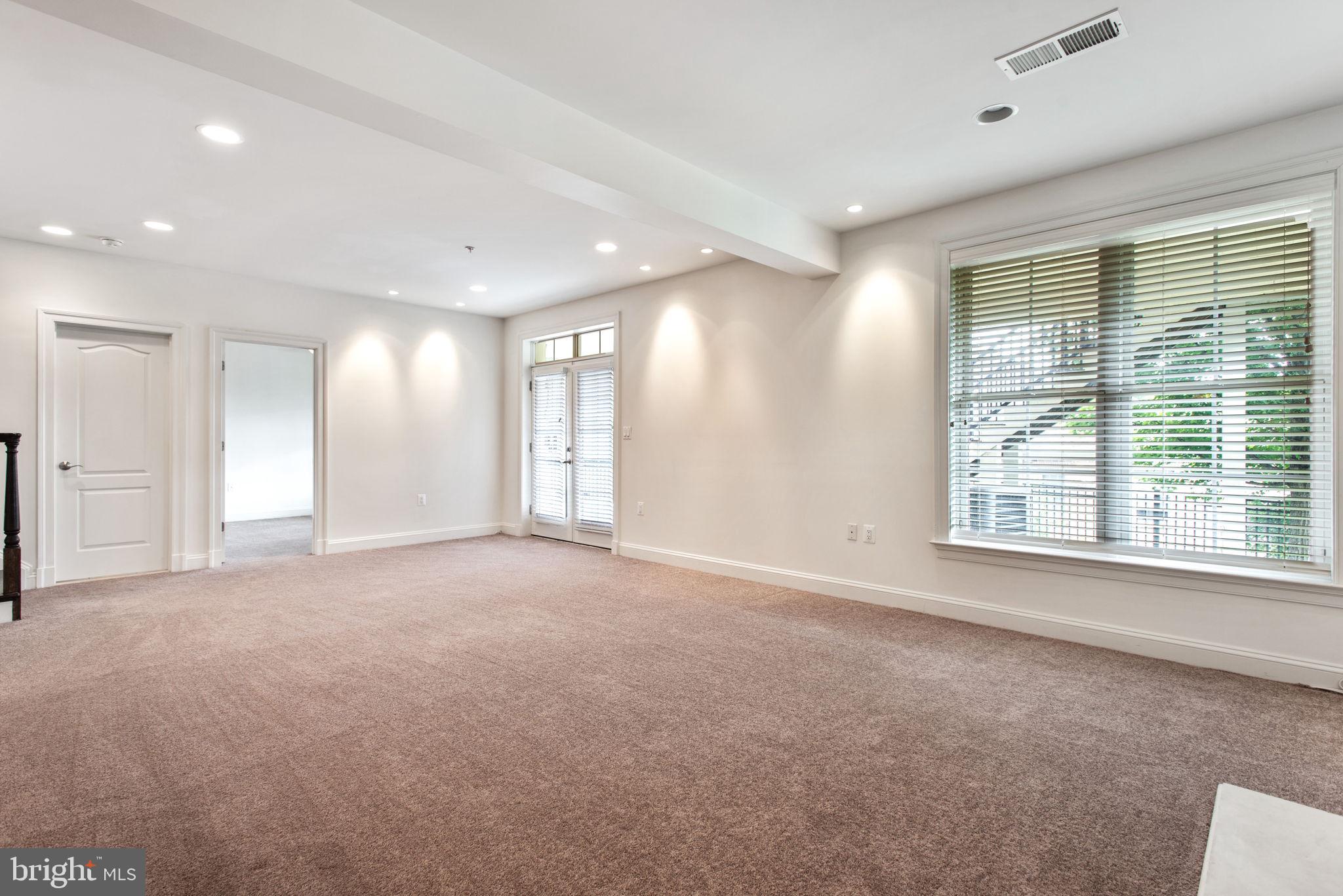 Real estate listing preview #59