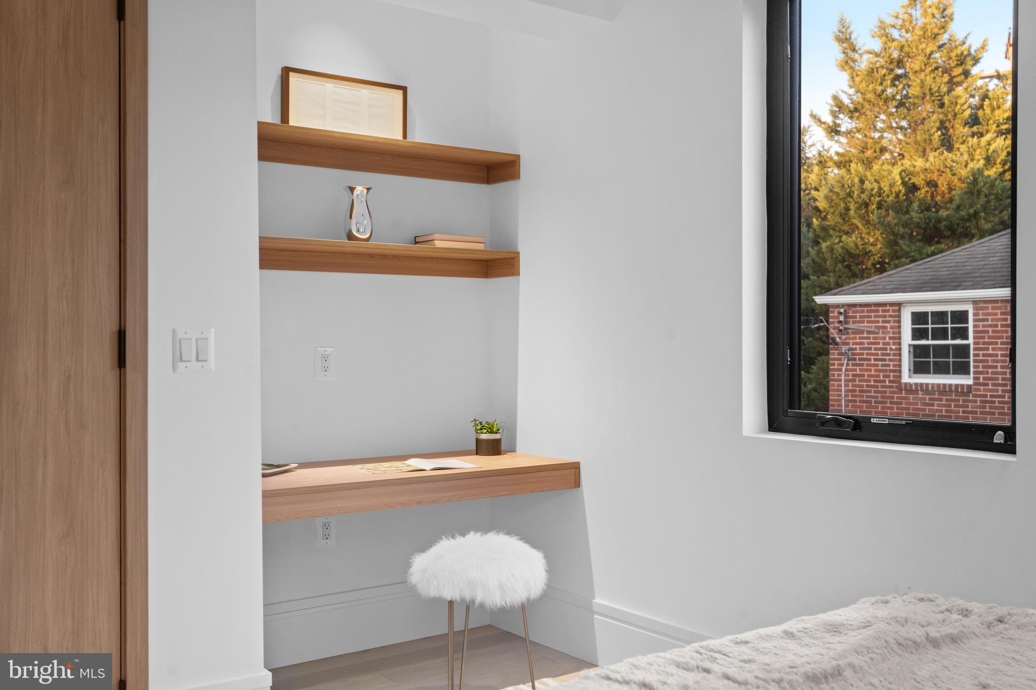 Real estate listing preview #30