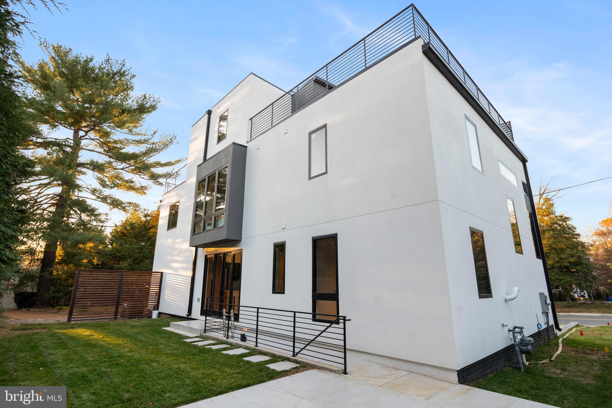 Real estate listing preview #77