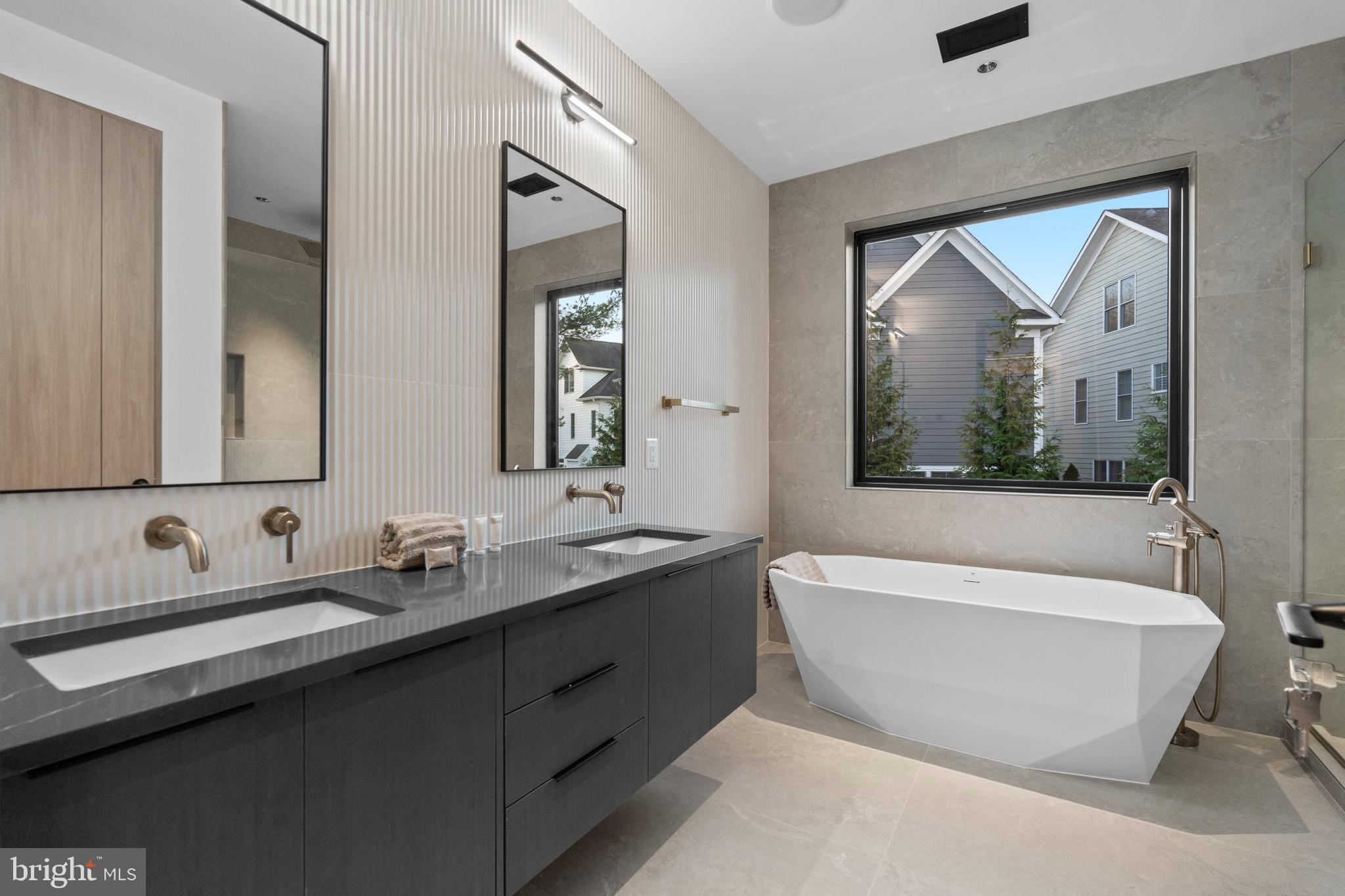 Real estate listing preview #39