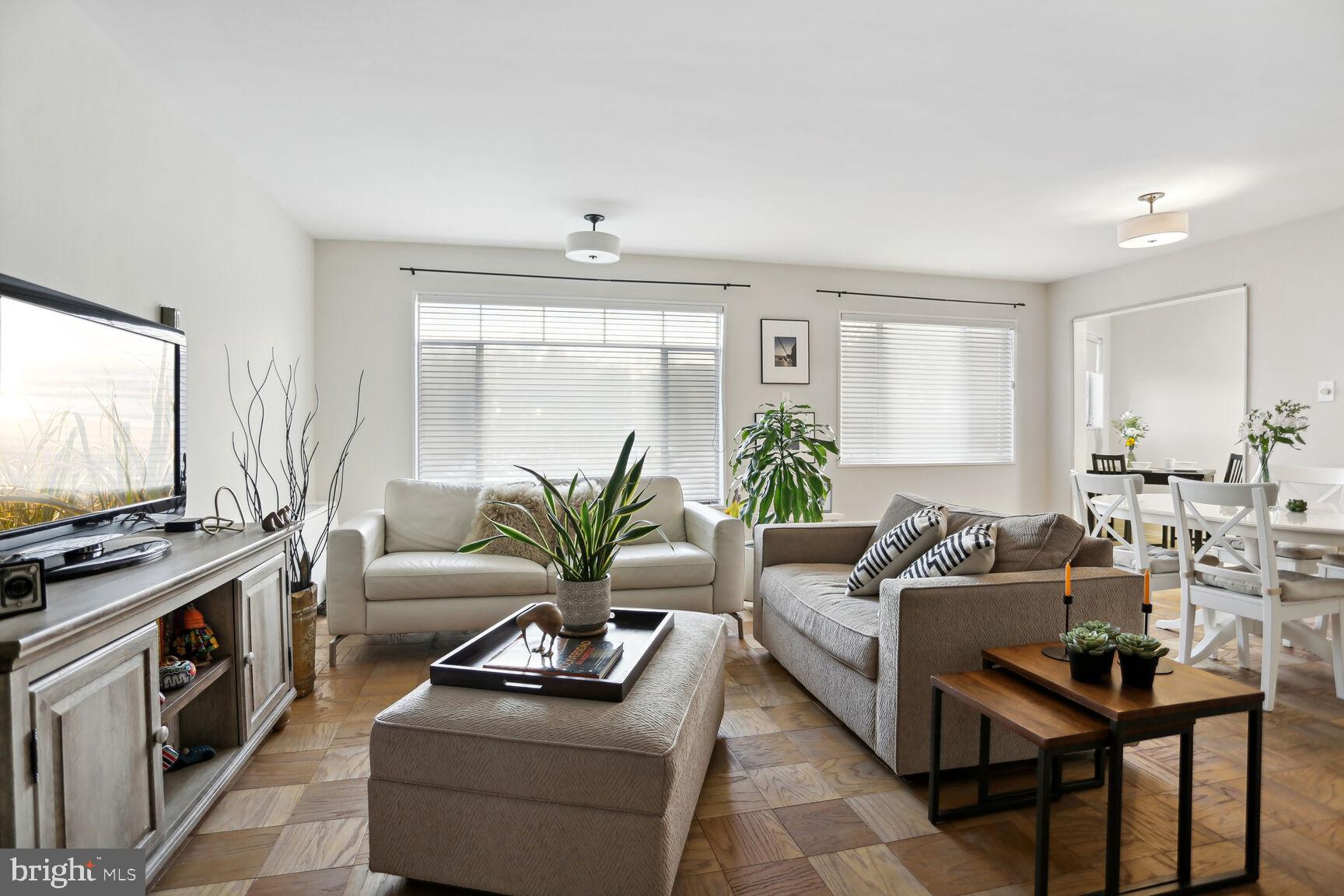 Real estate listing preview #4