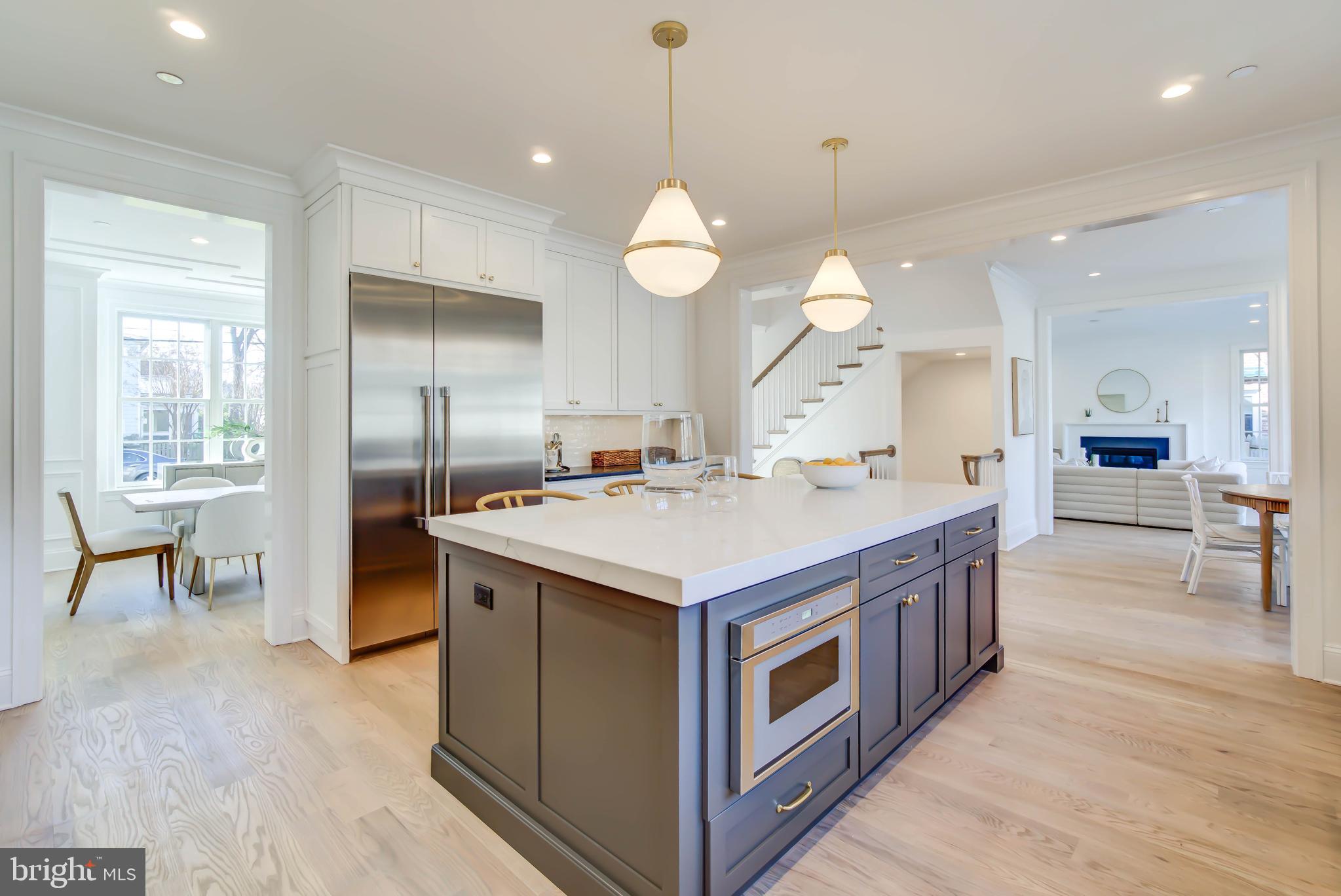 Real estate listing preview #16