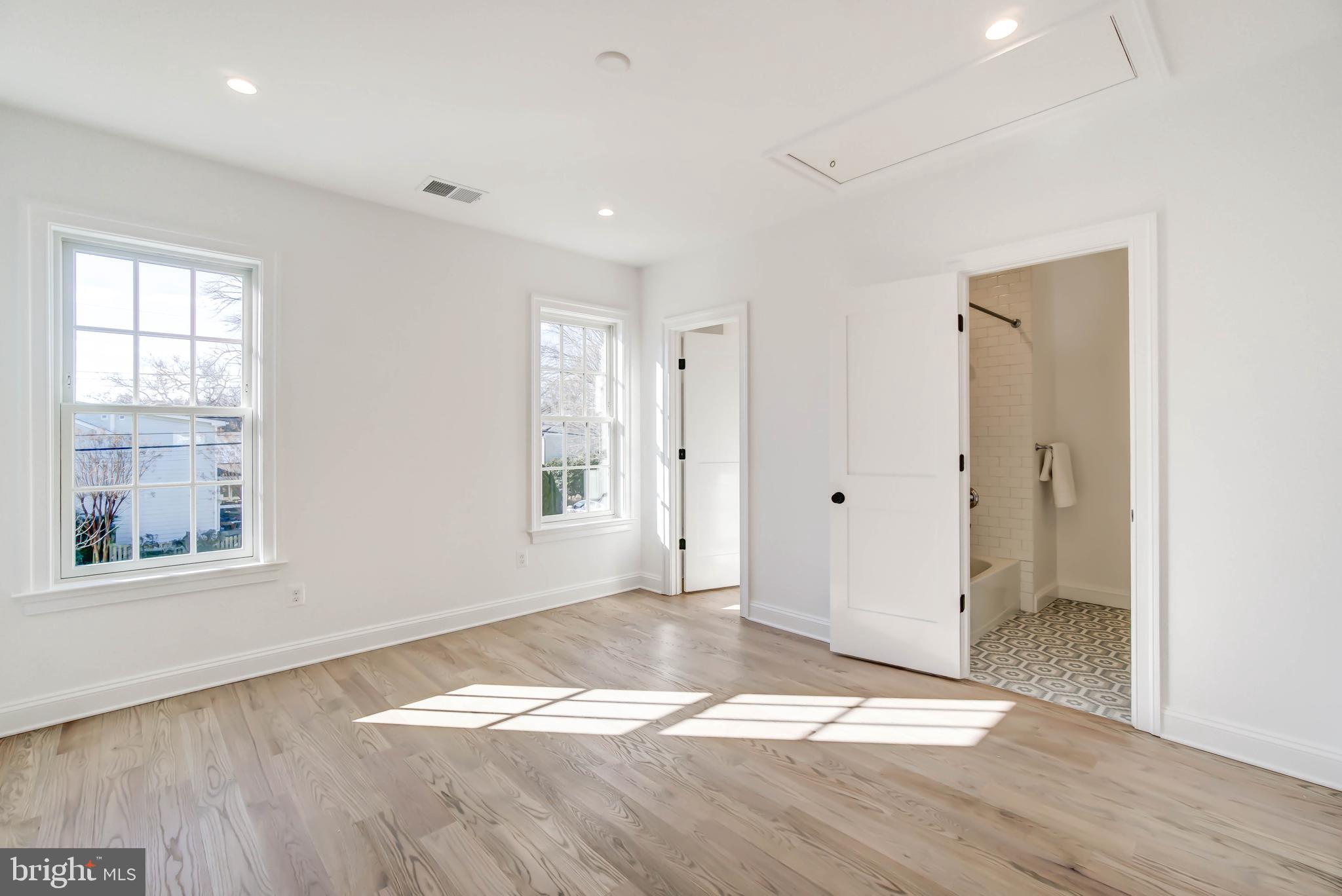 Real estate listing preview #67