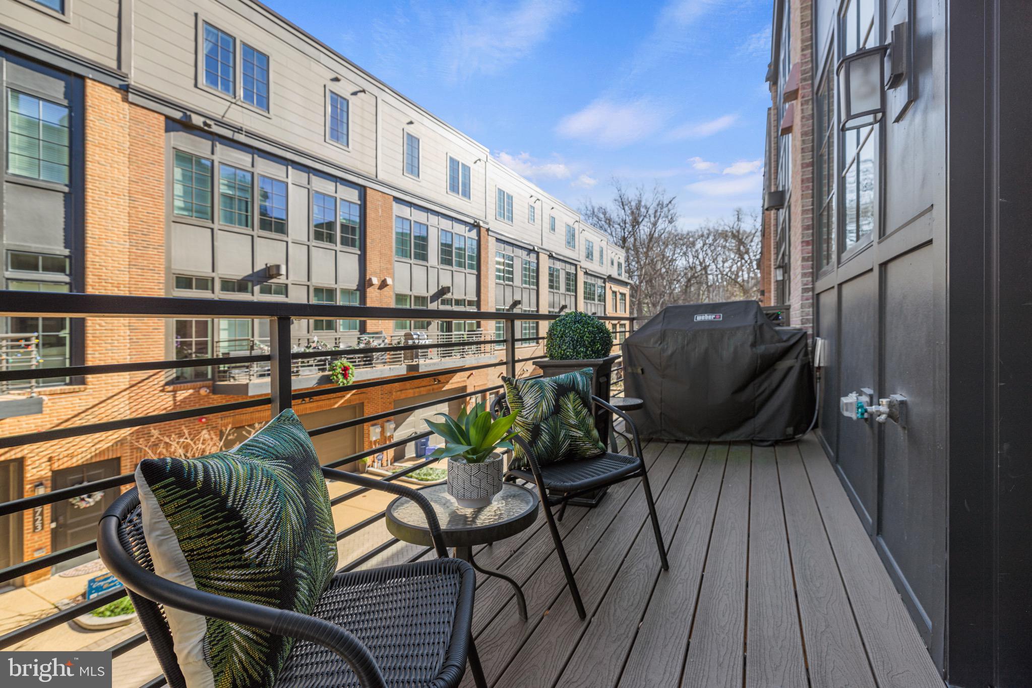 Real estate listing preview #19