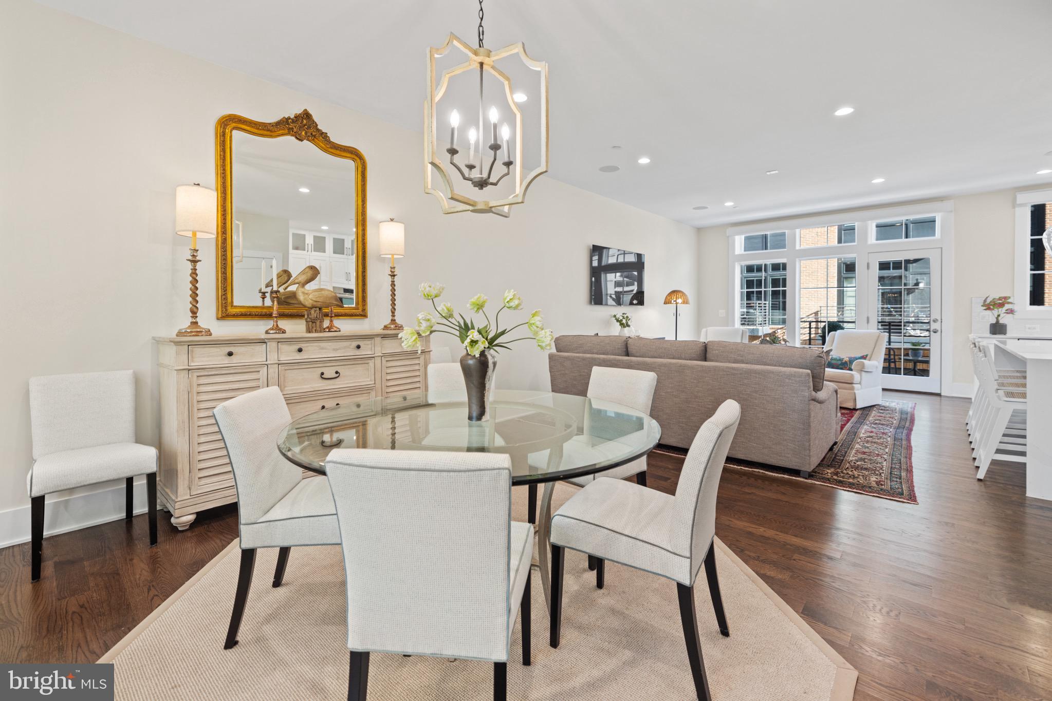 Real estate listing preview #9