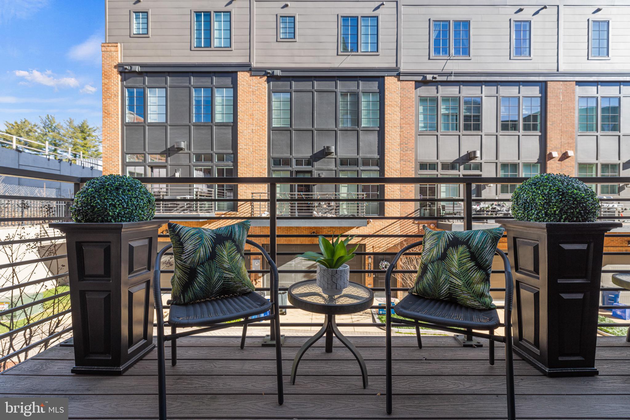 Real estate listing preview #18