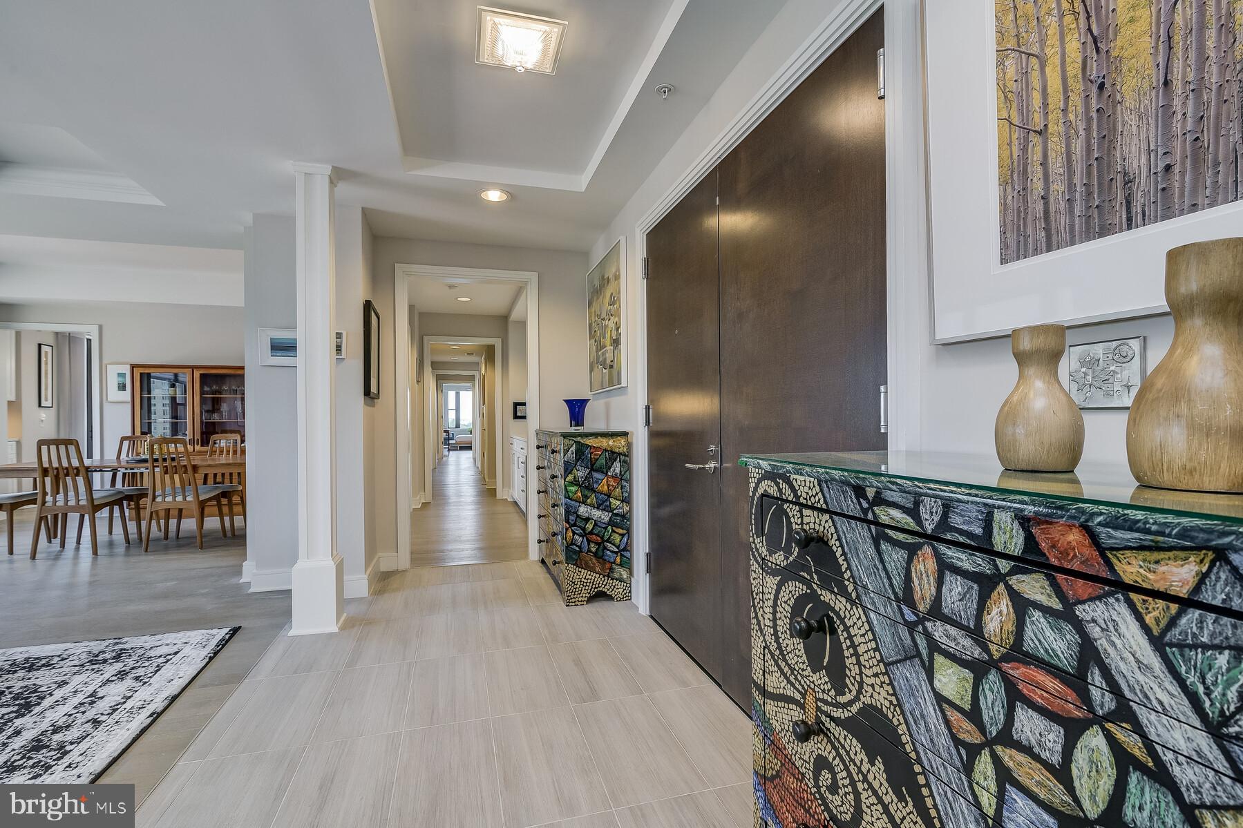 Real estate listing preview #8