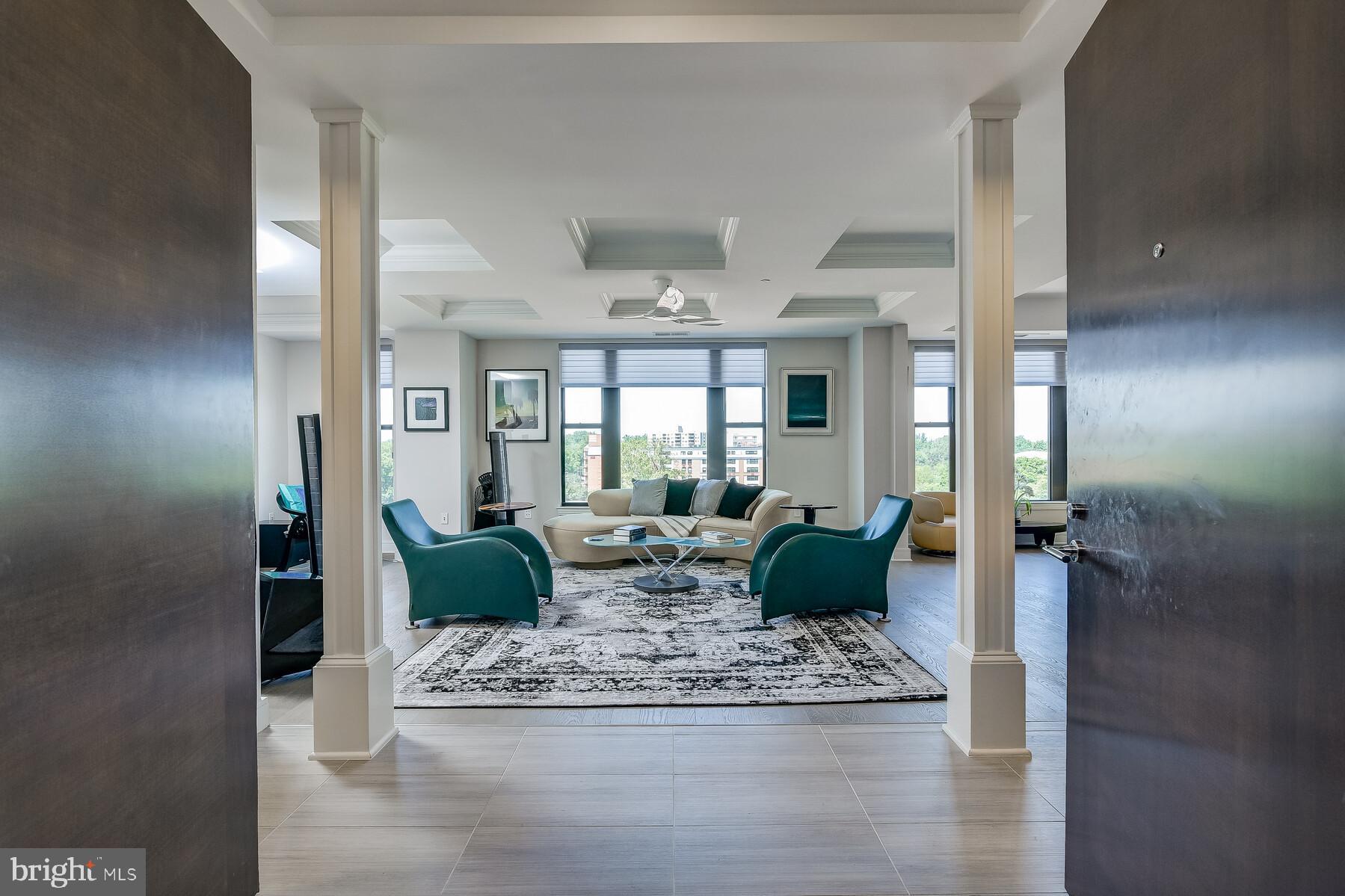 Real estate listing preview #6