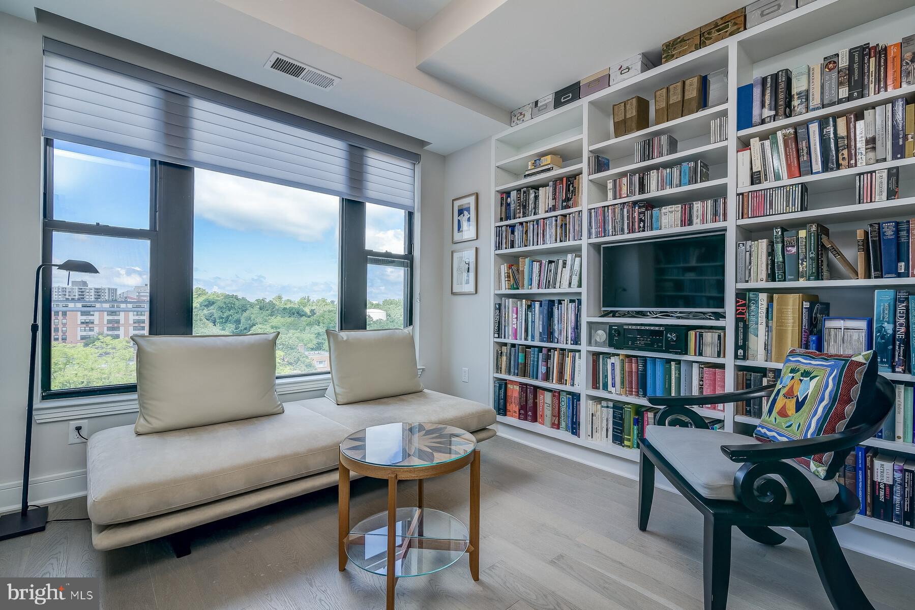 Real estate listing preview #40