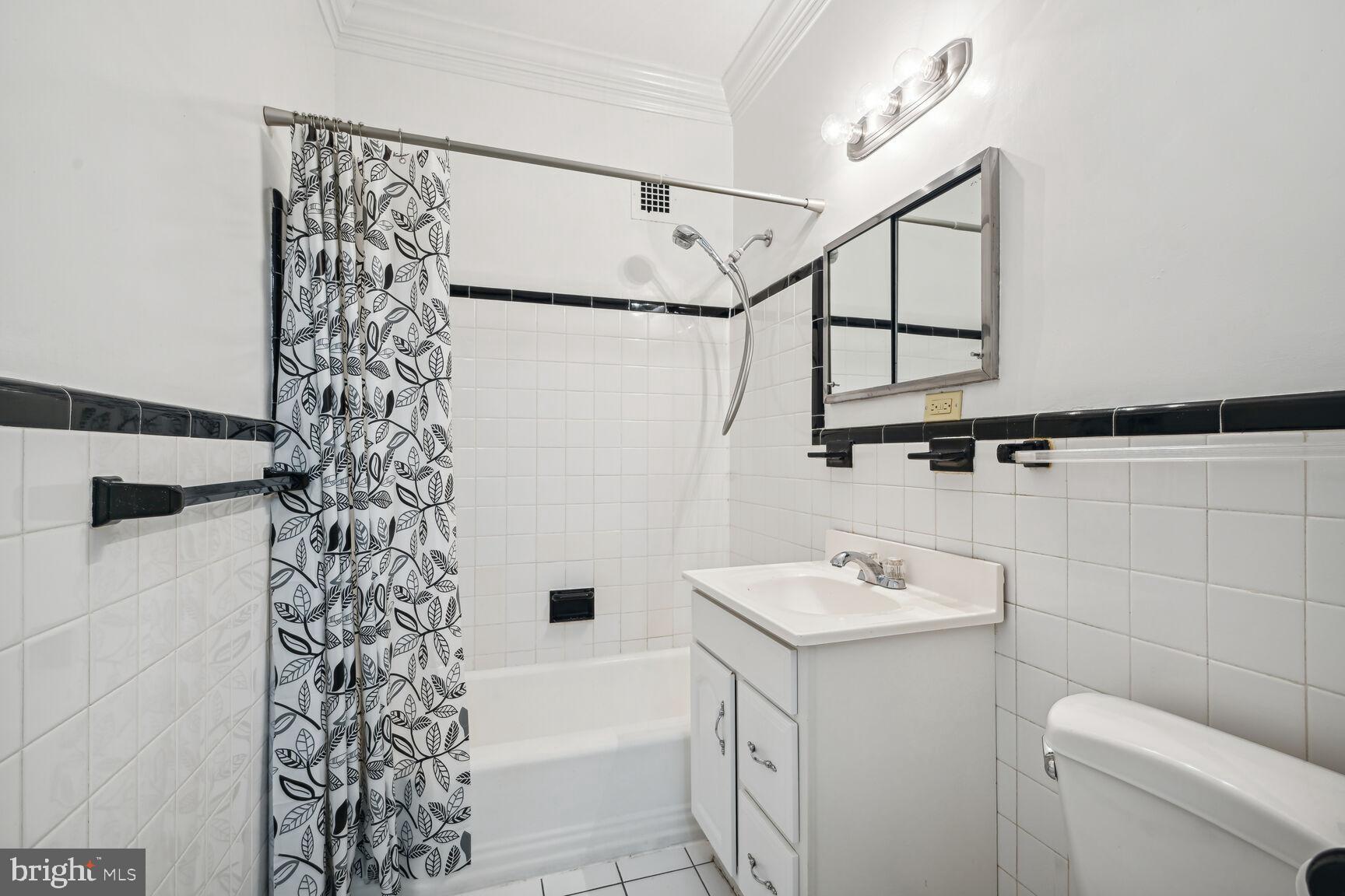 Real estate listing preview #11