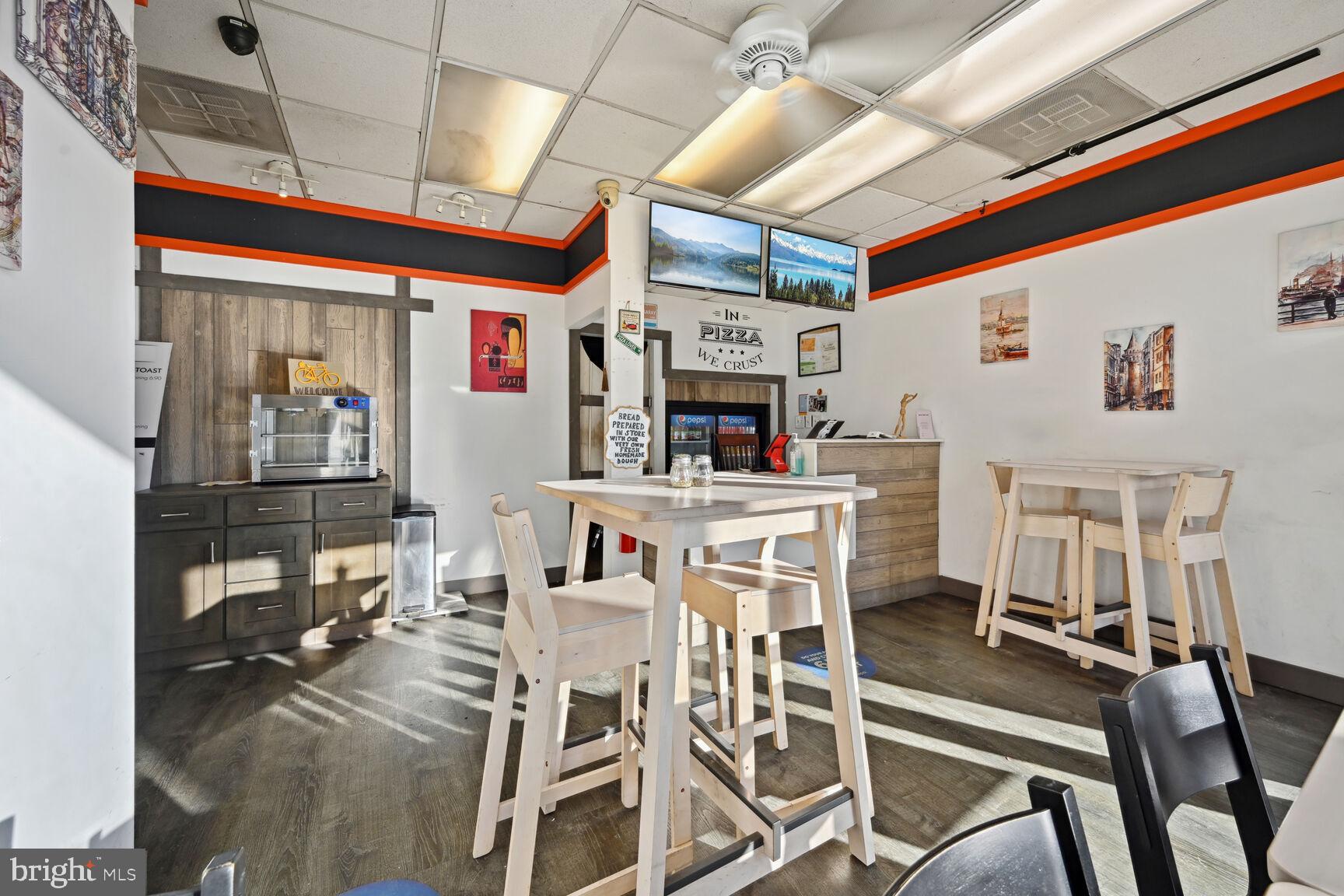 Real estate listing preview #7