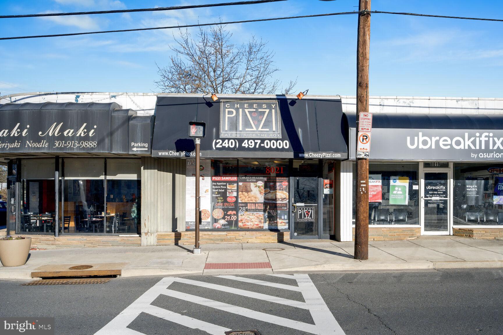 Real estate listing preview #2