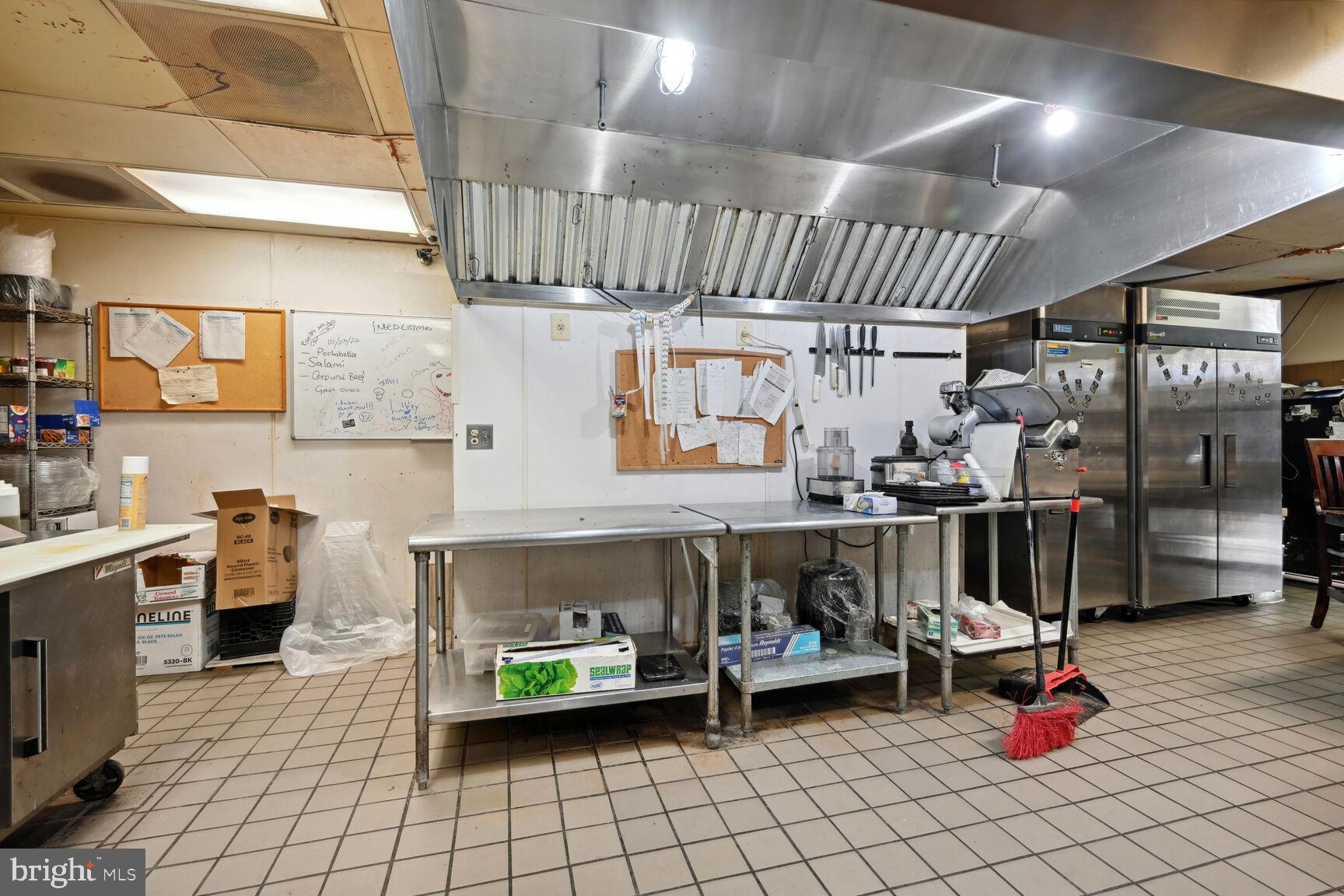 Real estate listing preview #22