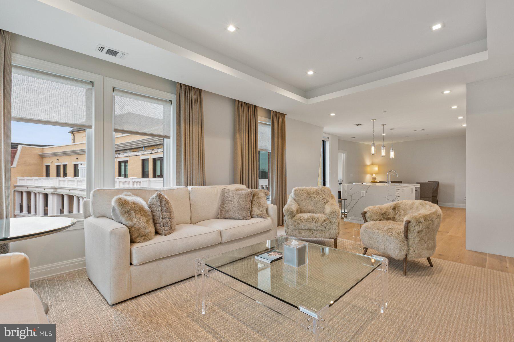 Real estate listing preview #16