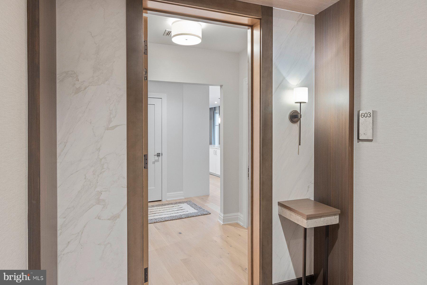 Real estate listing preview #6