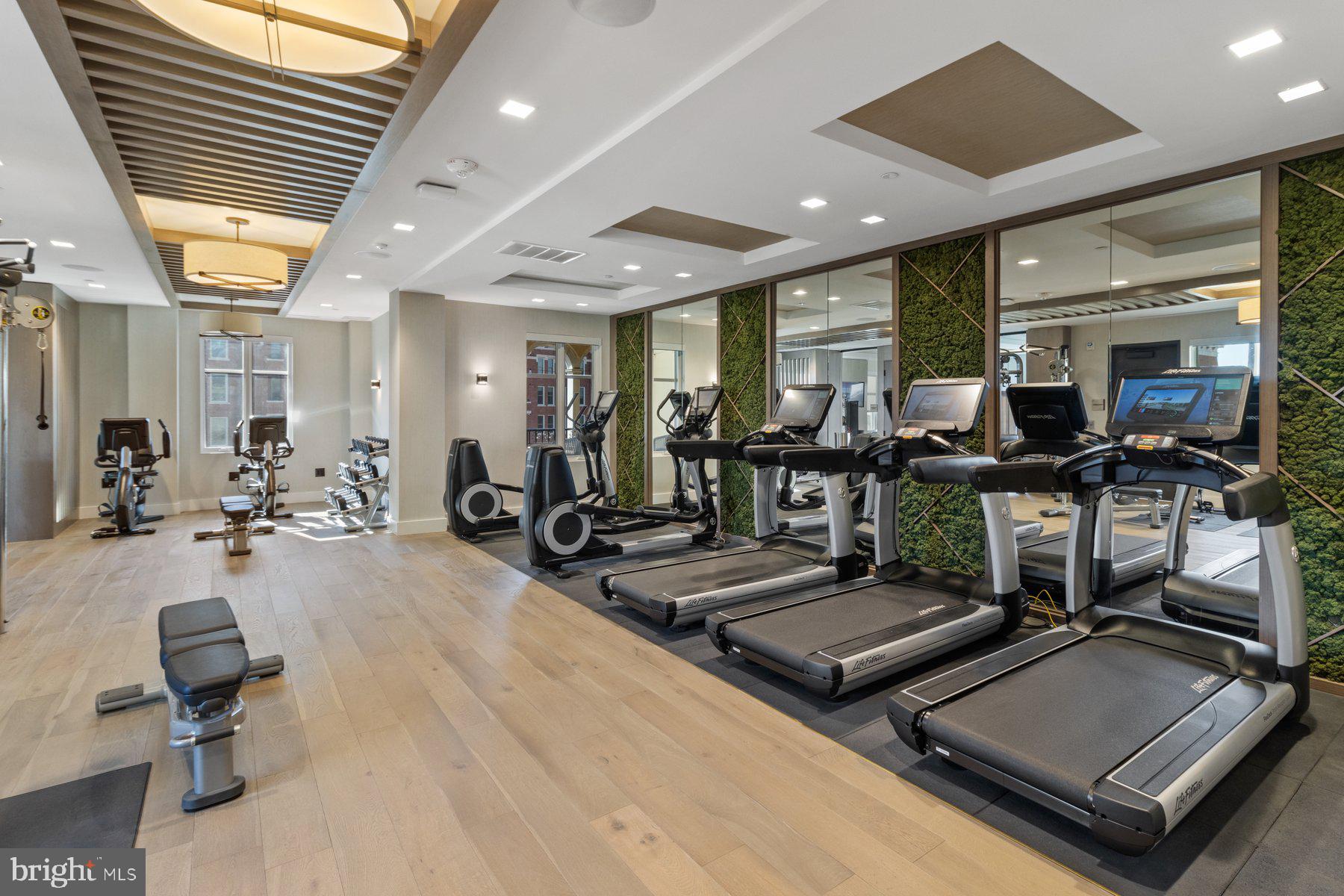 Real estate listing preview #34