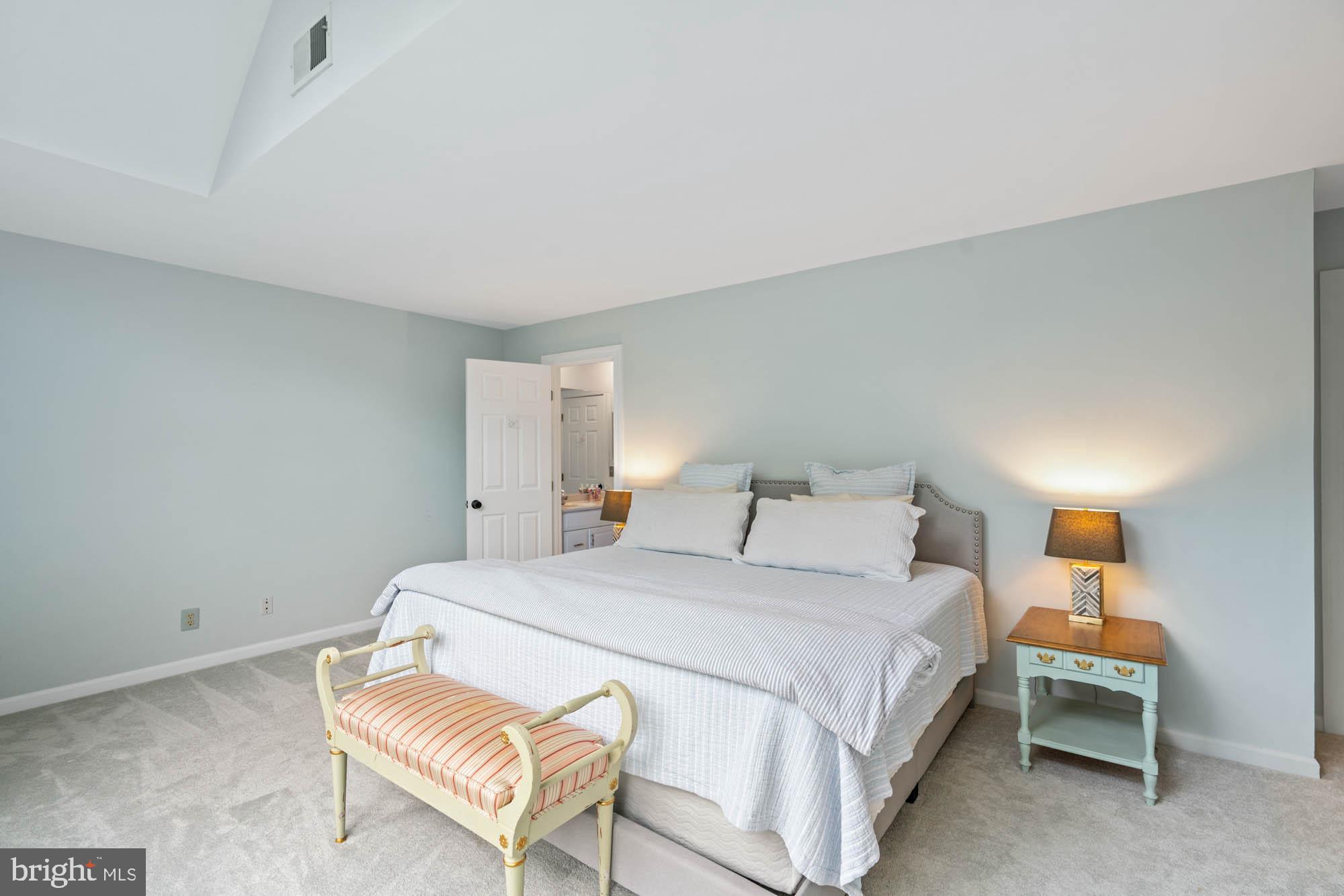 Real estate listing preview #49