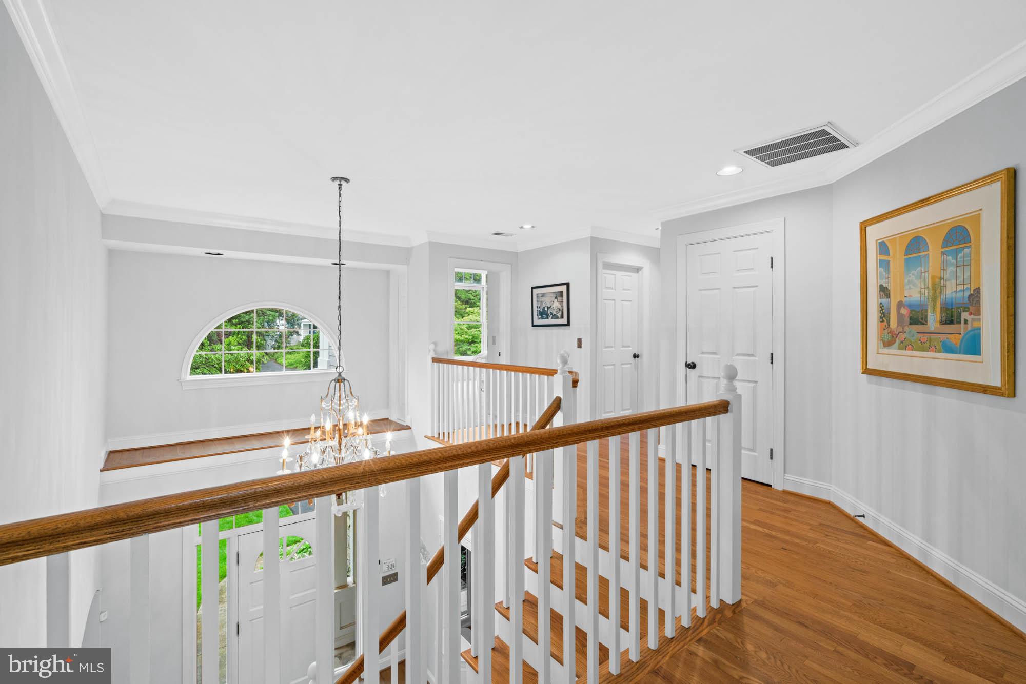 Real estate listing preview #37