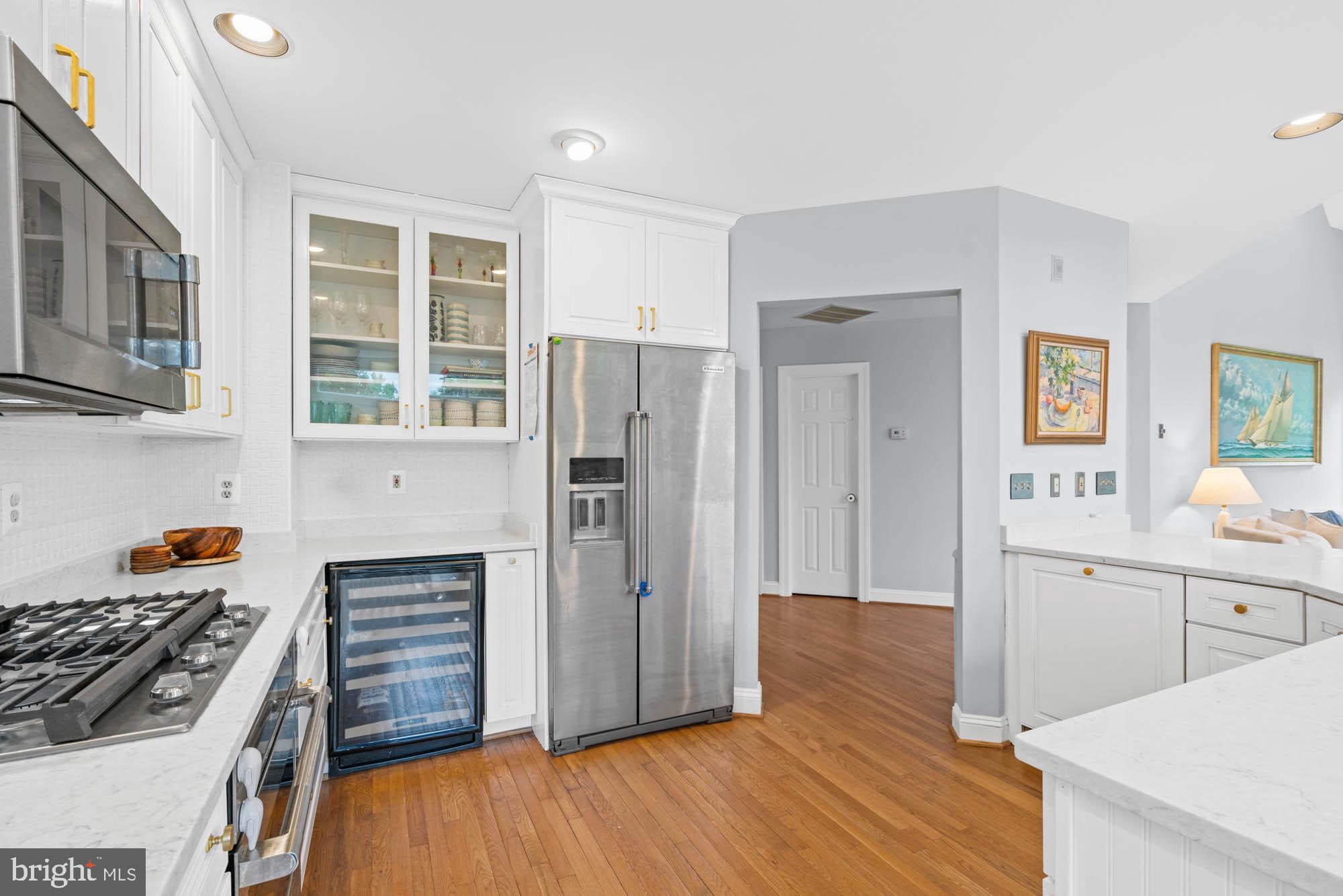 Real estate listing preview #18