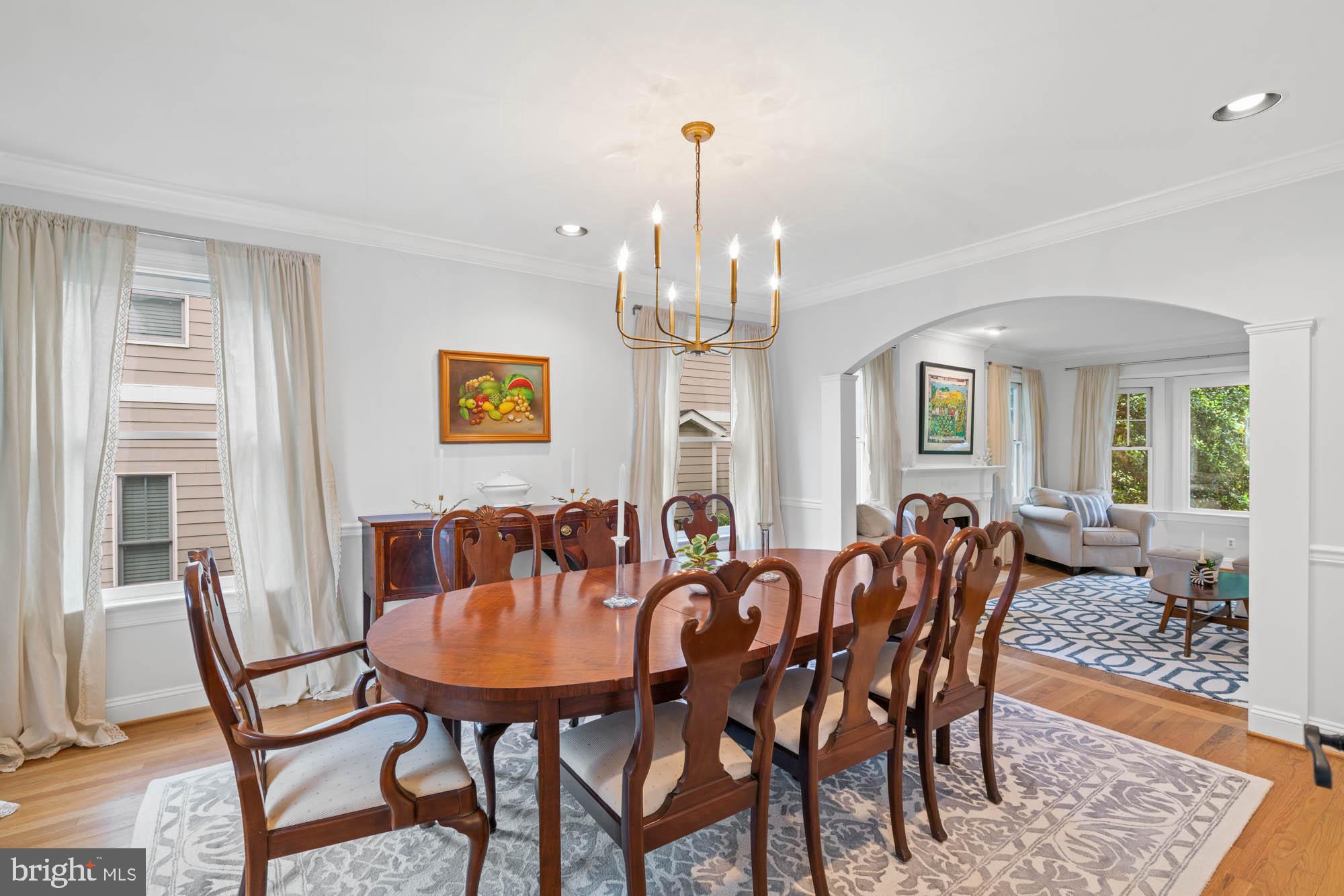 Real estate listing preview #16