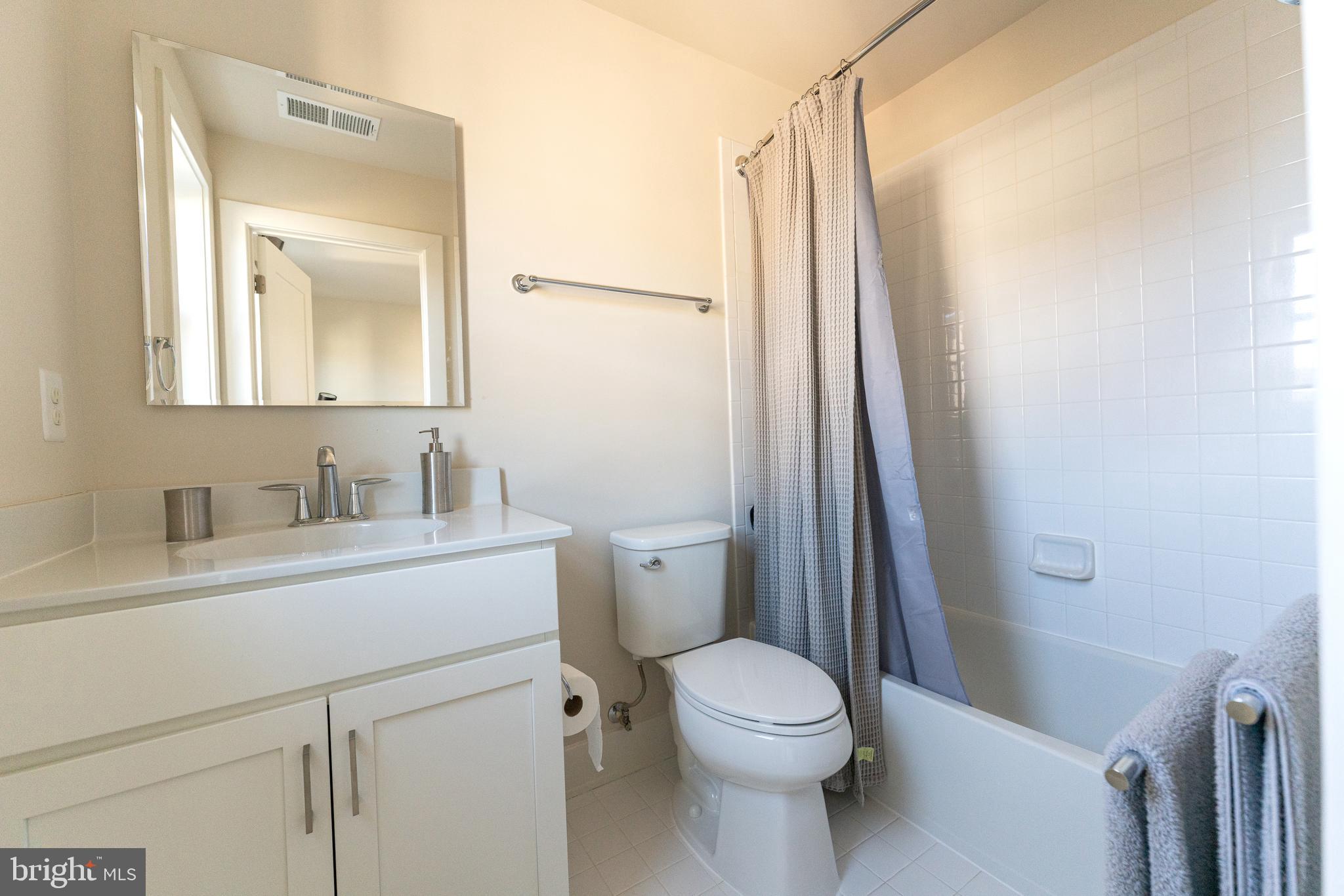 Real estate listing preview #19